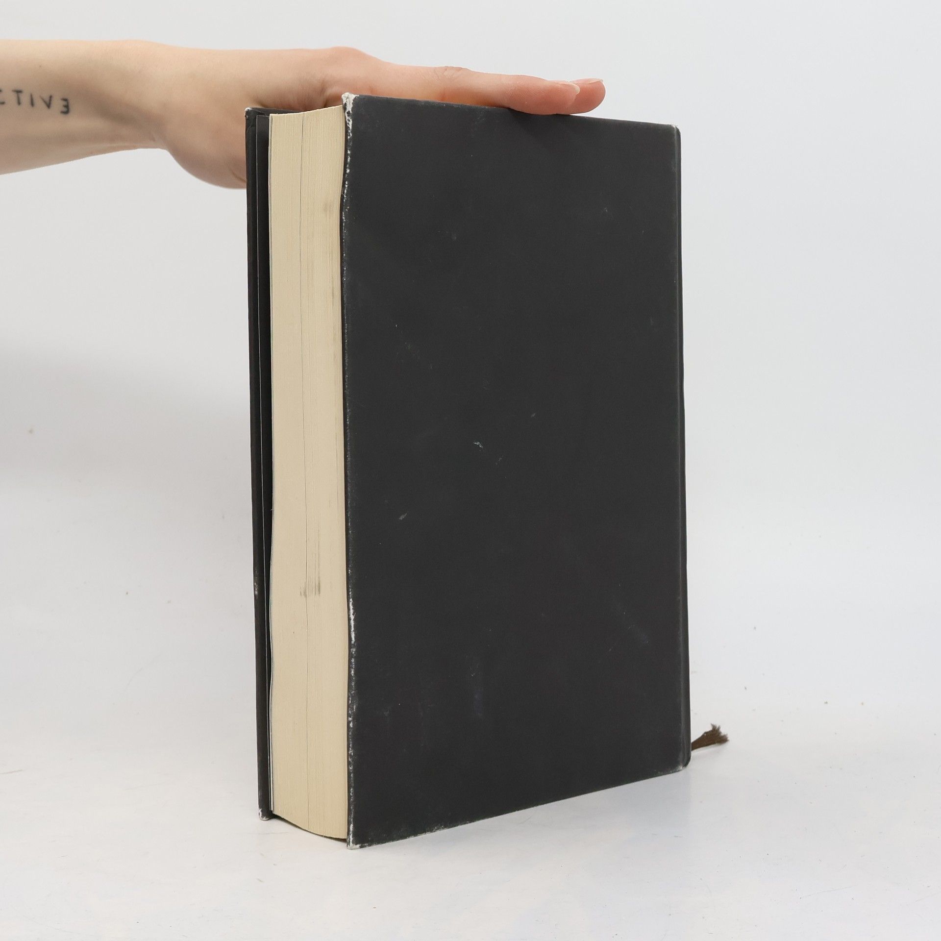 Leigh Bardugo Zjizvený král