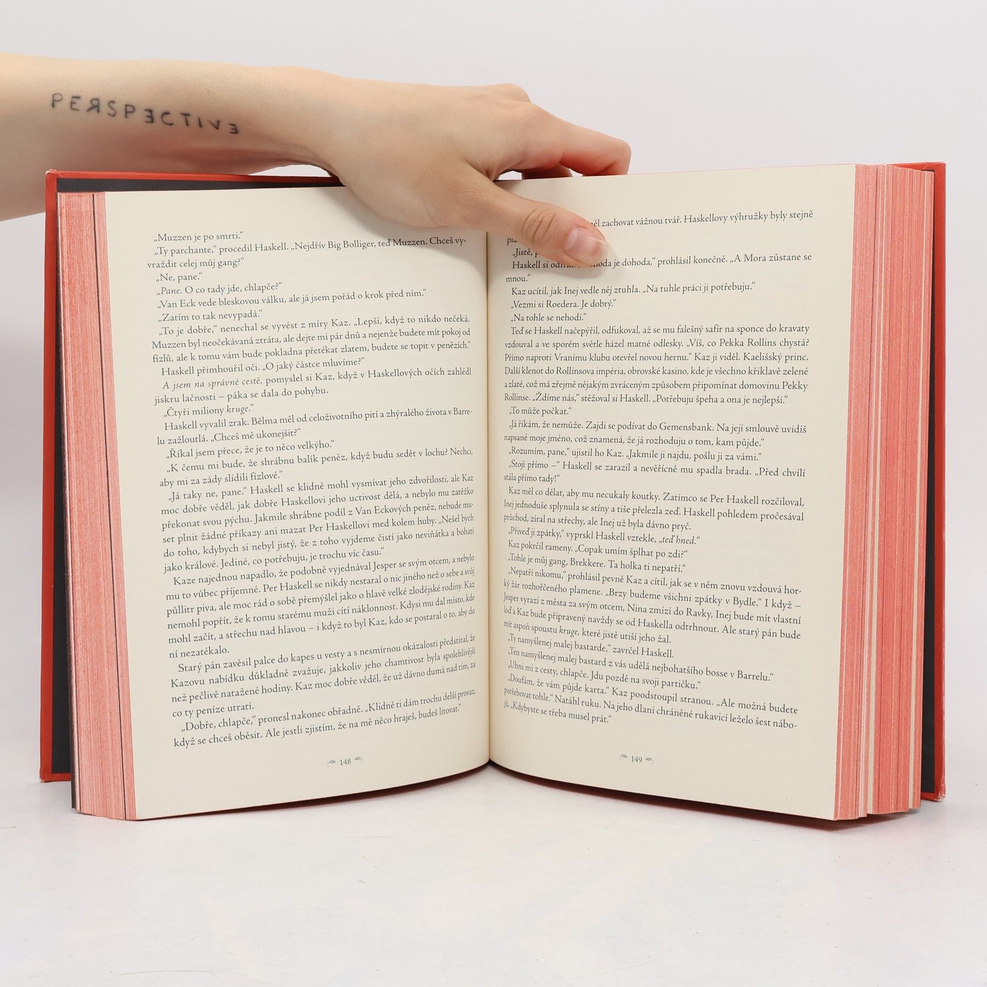 Leigh Bardugo Prohnilé město
