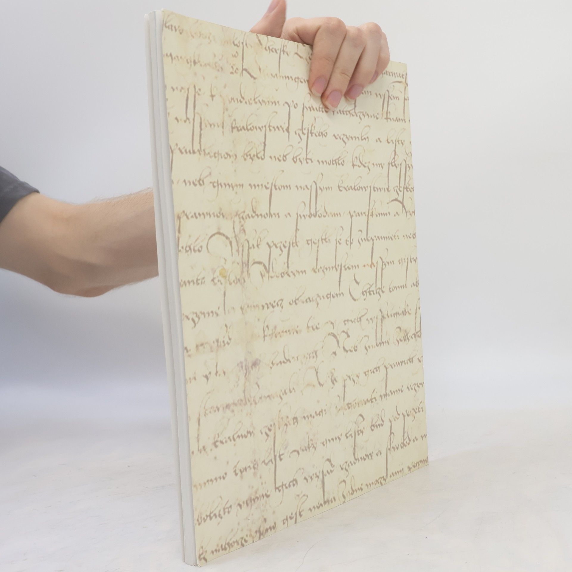 Eva Gregorovičová Poklady Státního ústředního archivu v Praze : český a československý stát v dokumentech 1158-1990 : katalog výstavy