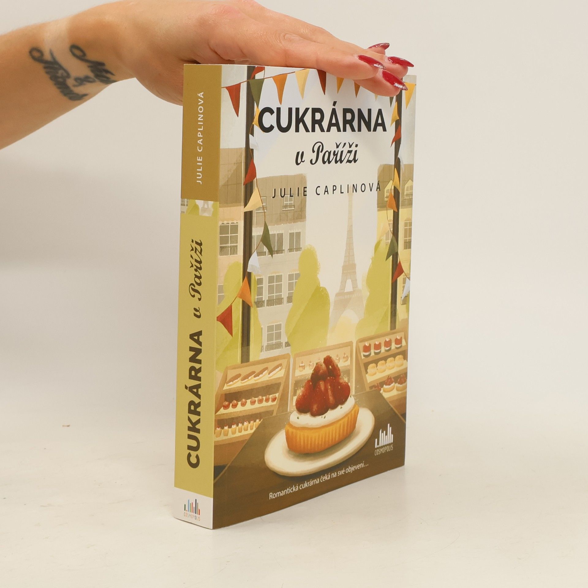 Julie Caplin Cukrárna v Paříži