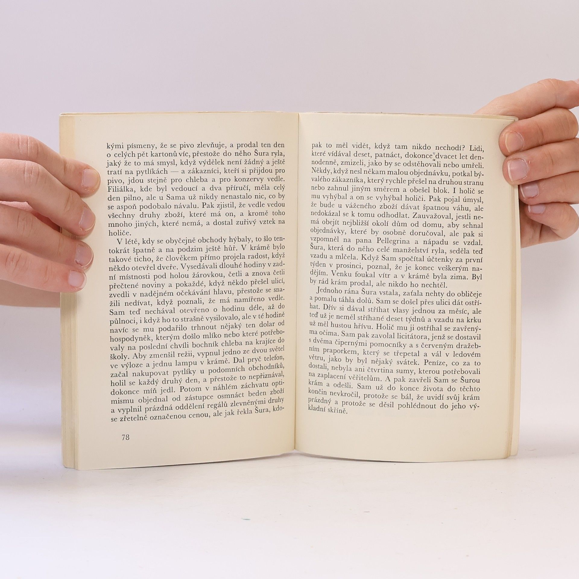 Bernard Malamud Idioti mají přednost
