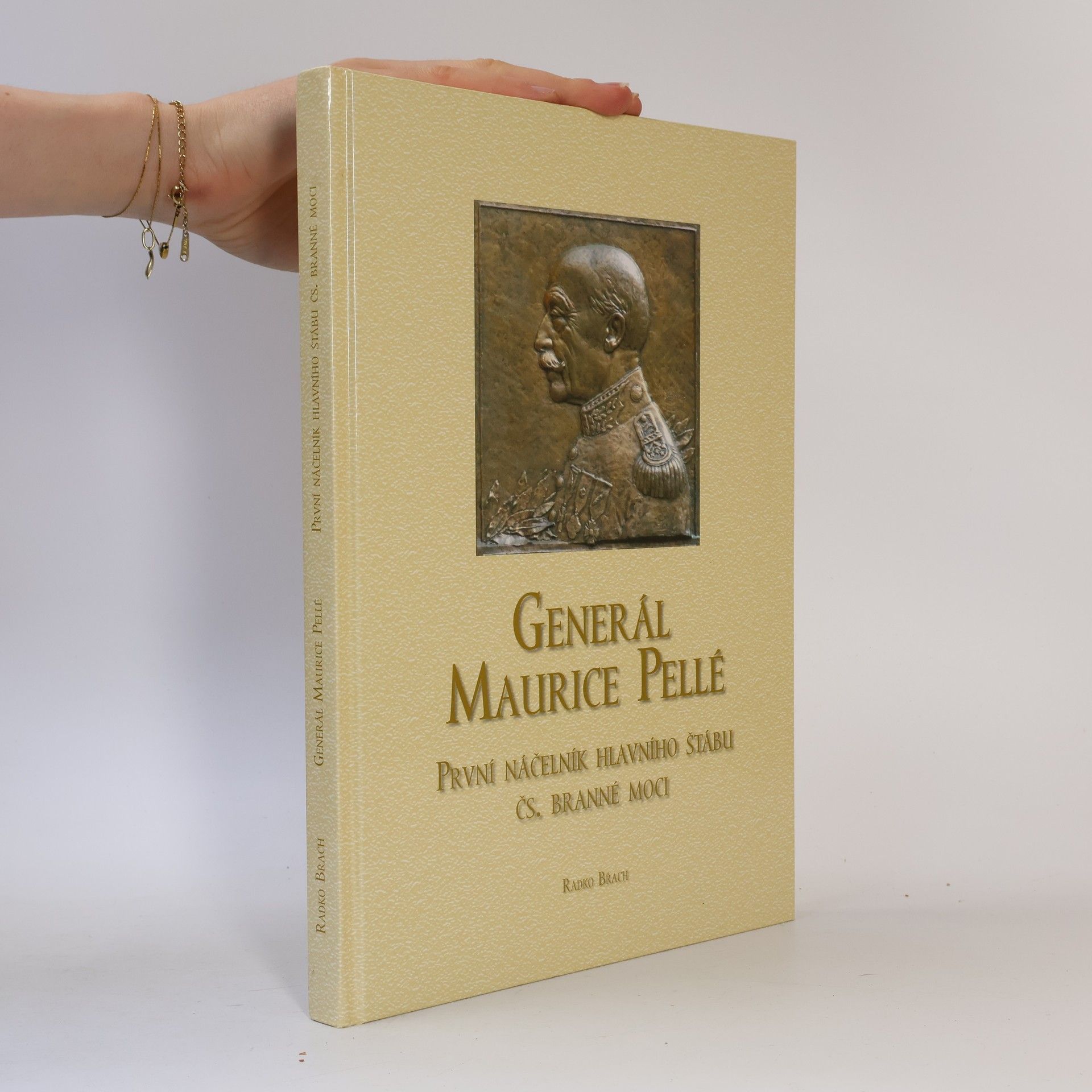 Radko Břach Generál Maurice Pellé