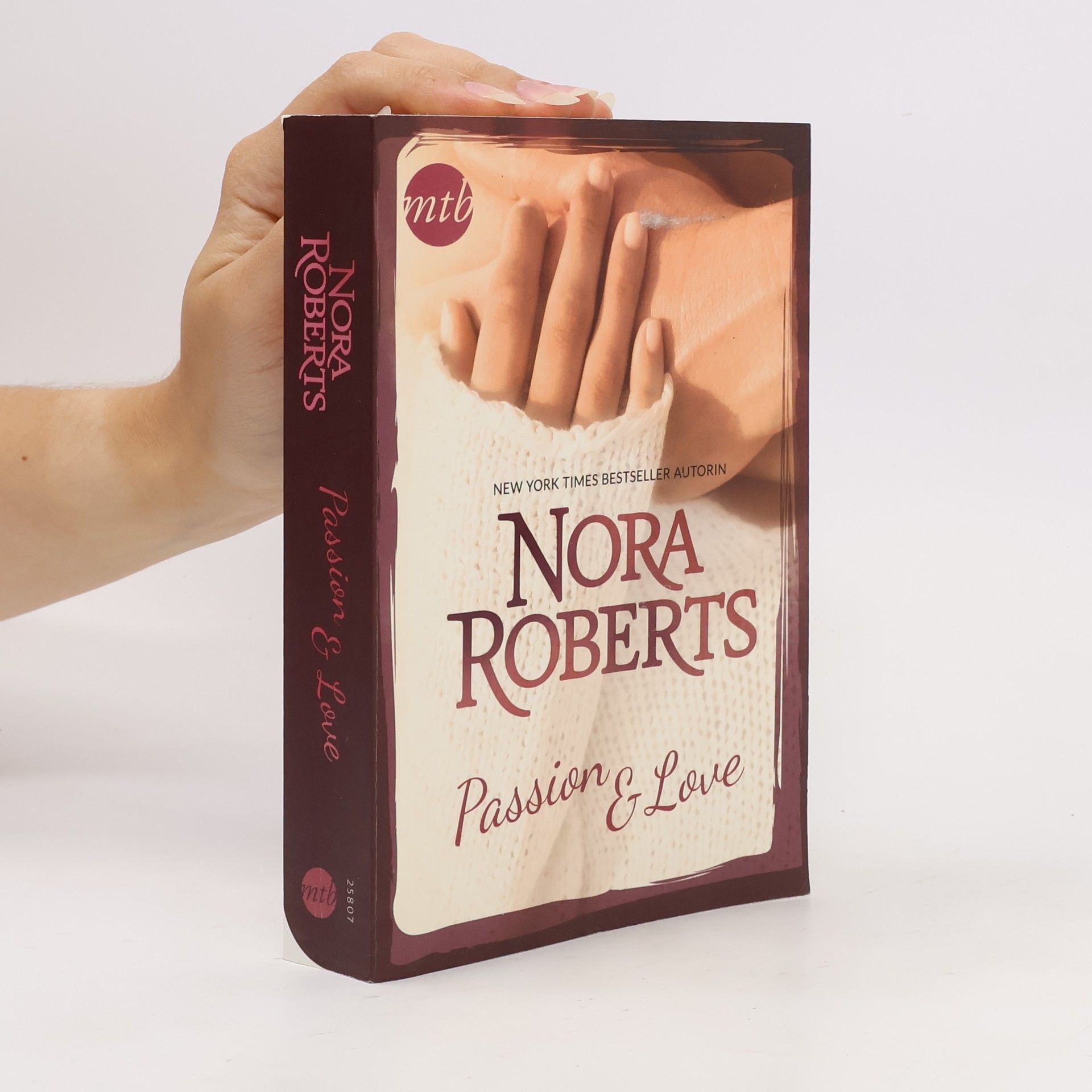Nora Roberts Passion & love