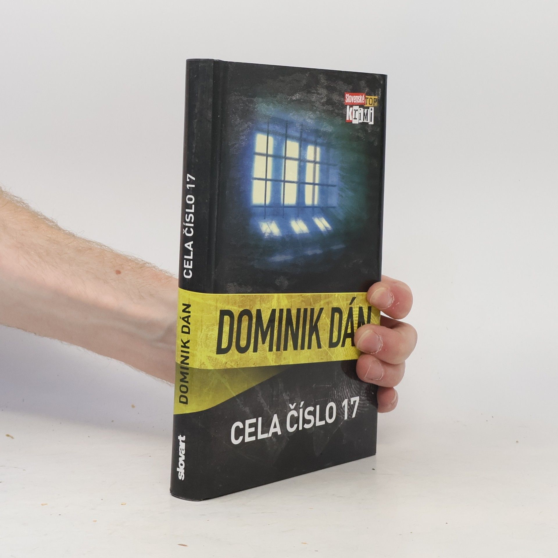Dominik Dán Cela číslo 17