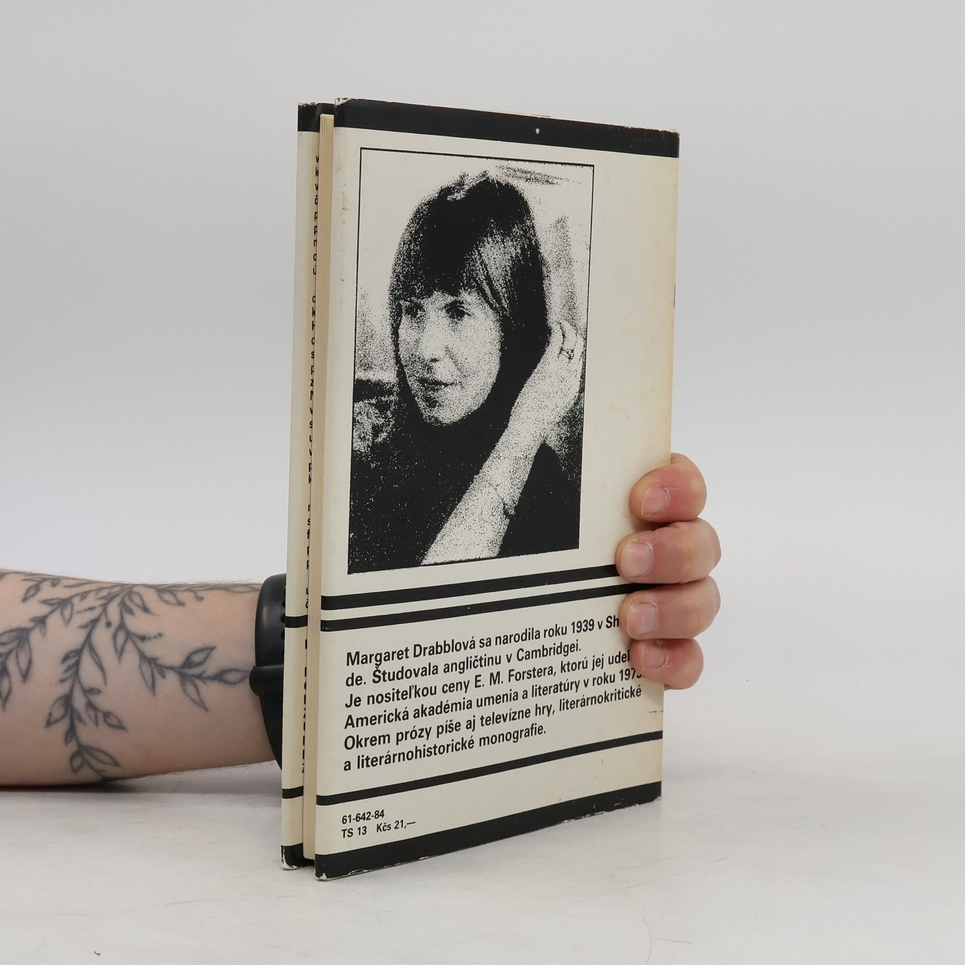 Margaret Drabble Vodopád