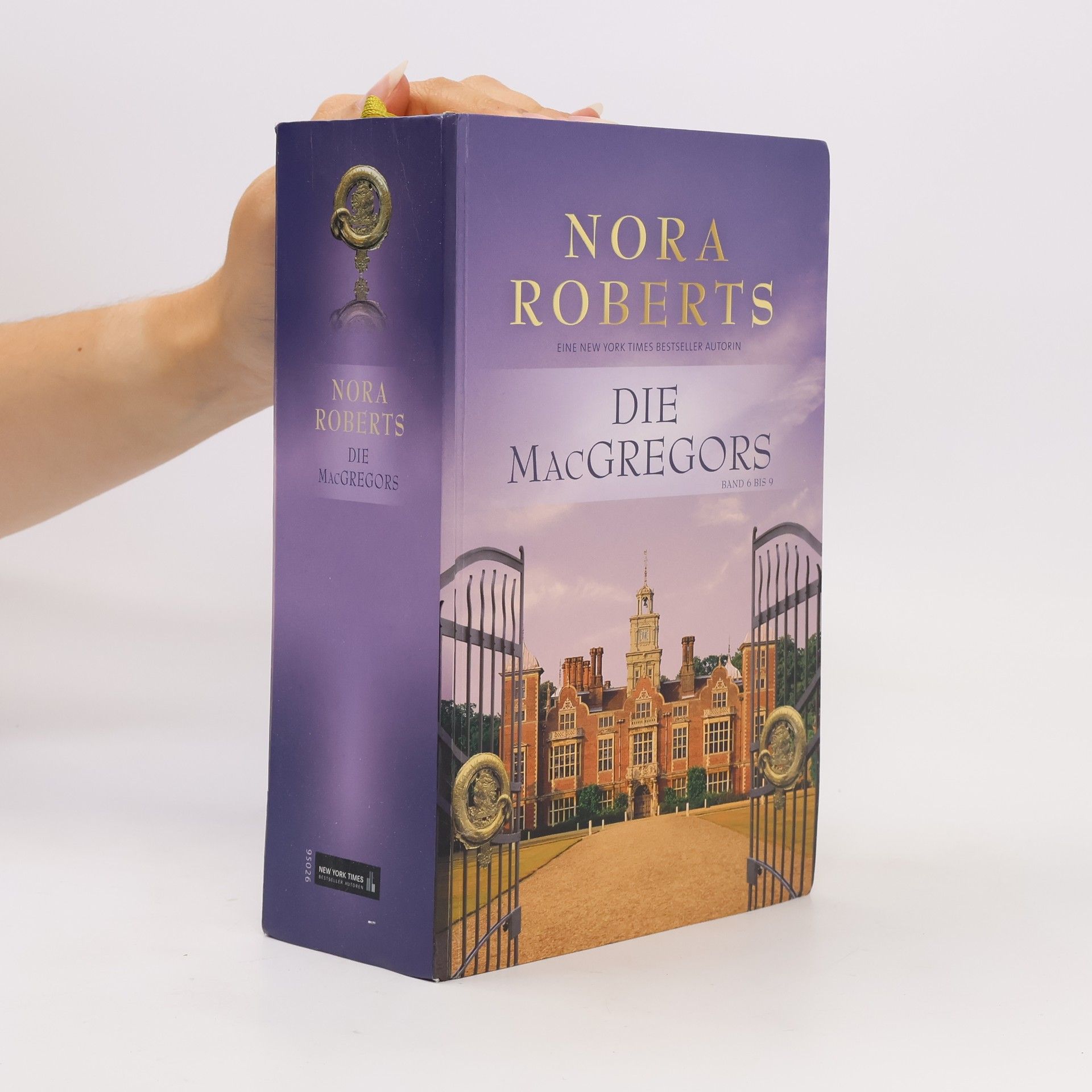 Nora Roberts Die MacGregors 6-9. 1. Hochzeitsfieber bei den MacGregors 2. Das Spiel geht weiter 3. Drei Männer fürs Leben 4. Herz gewinnt