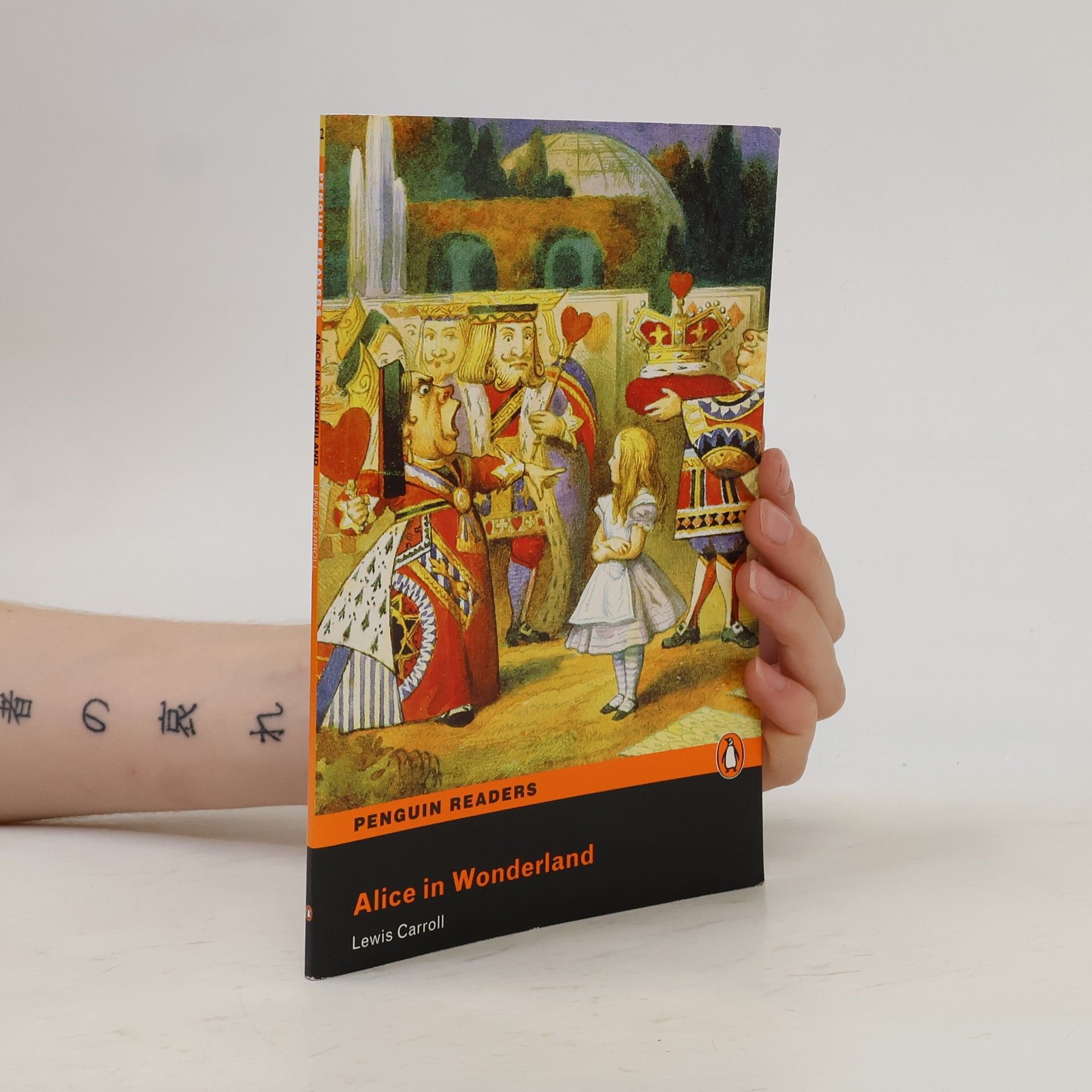 Mary Tomalin Alice in Wonderland