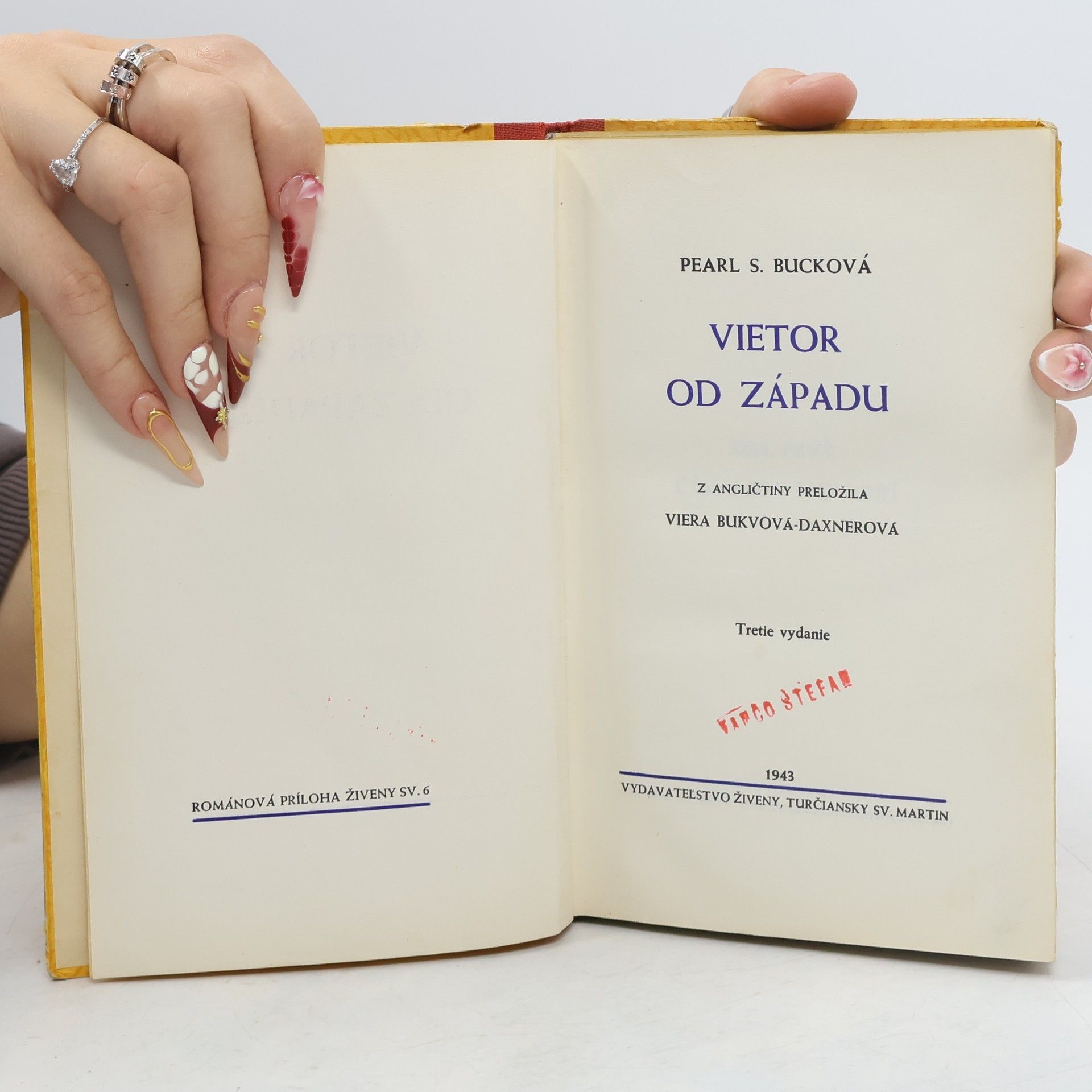 Pearl S. Buck Vietor od západu