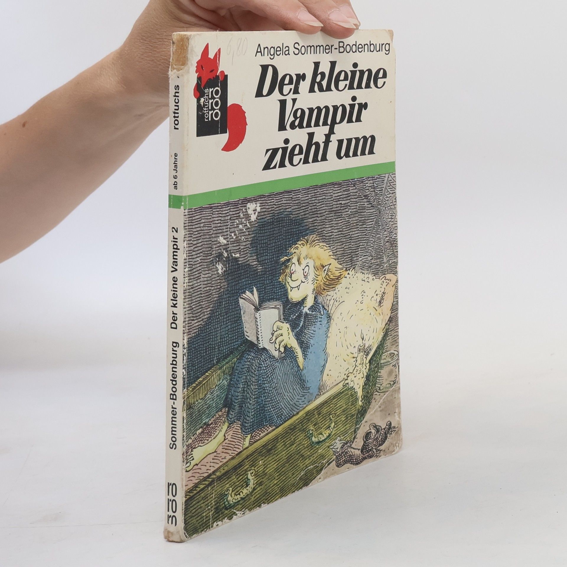 Angela Sommer-Bodenburg Der kleine Vampir zieht um