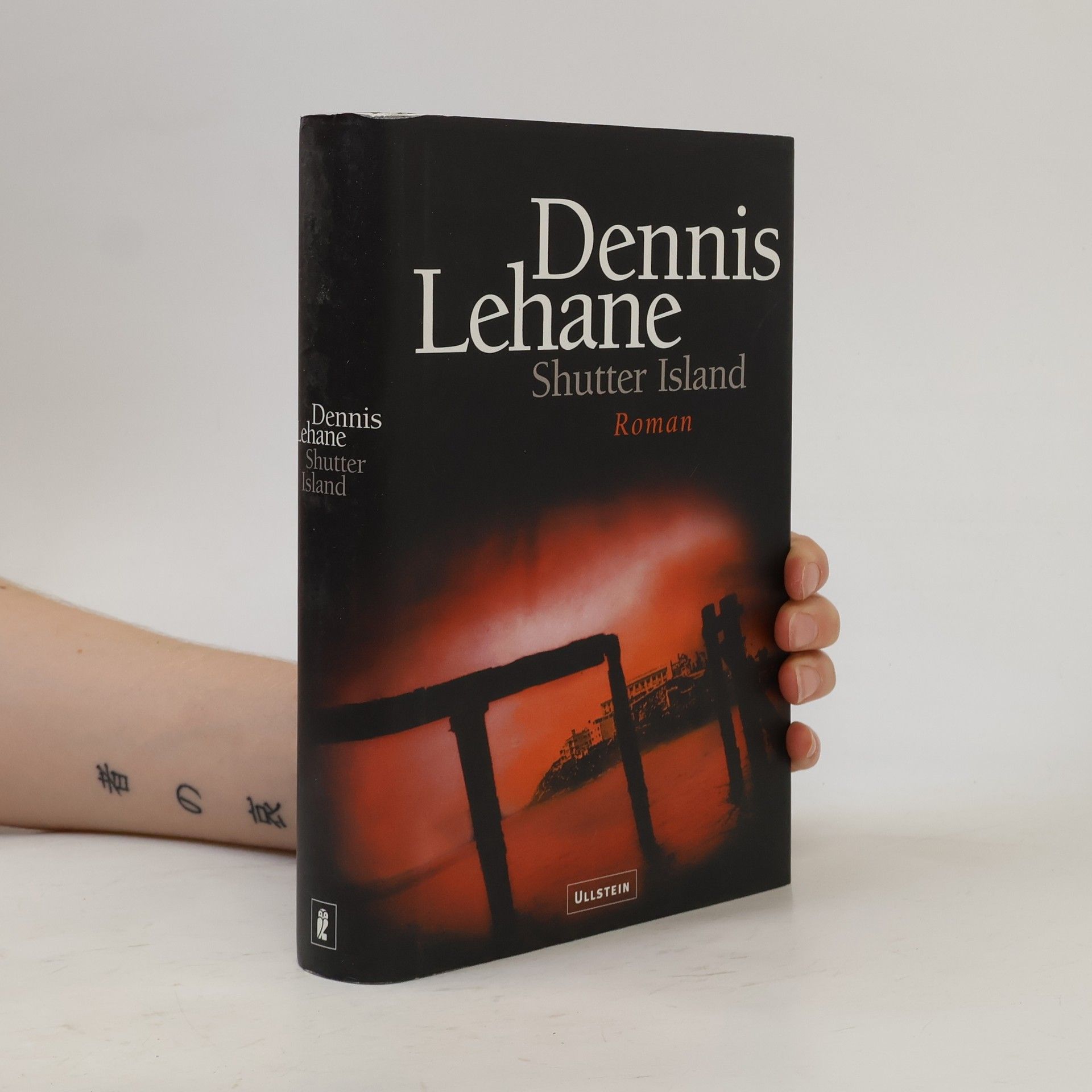 Dennis Lehane Shutter island