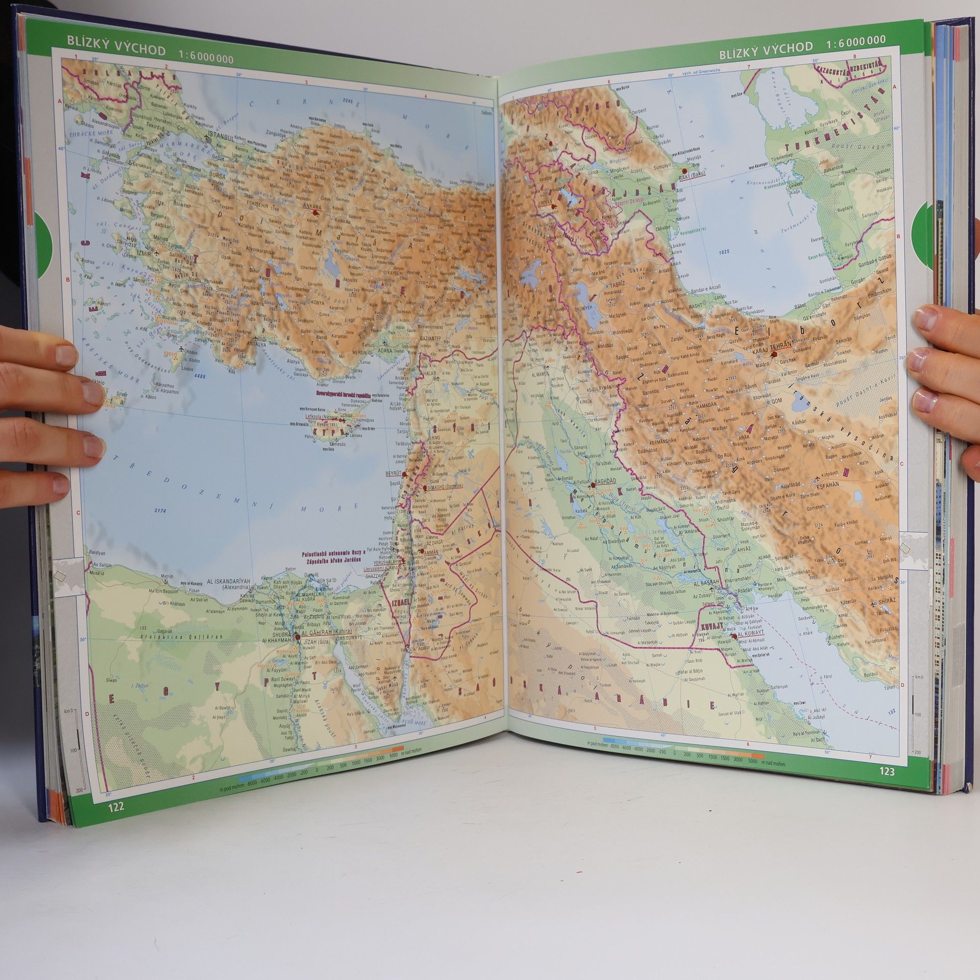 Various authors Zeměpisný atlas světa