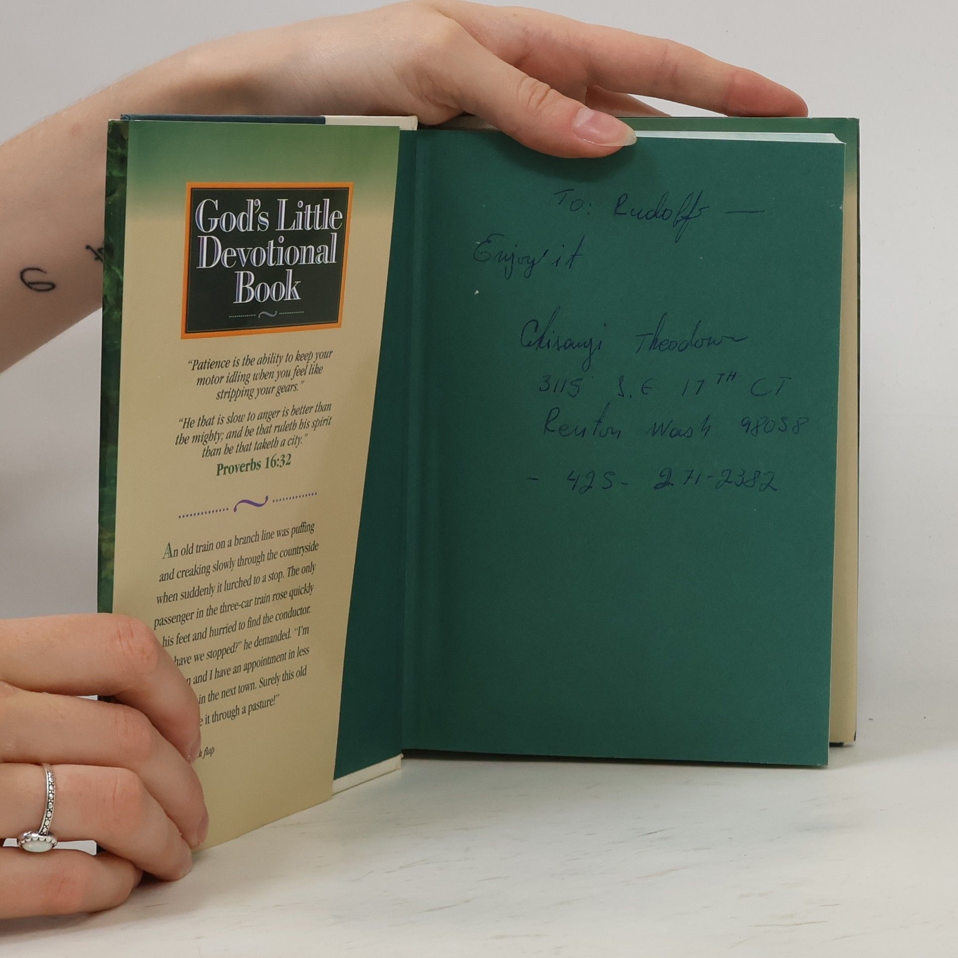 God's Little Devotional Book