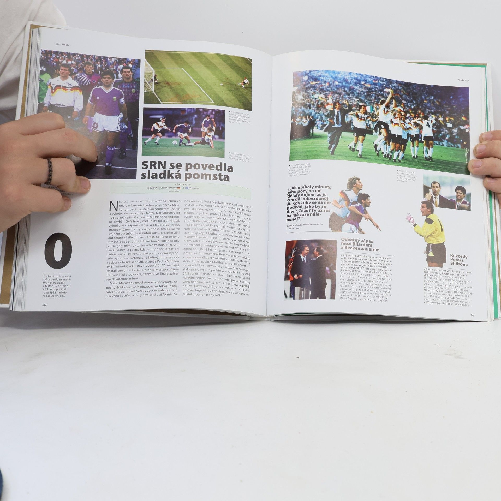 Pavel Dufek Oficiální historie Mistrovství světa ve fotbale FIFA: Muzeum světového fotbalu FIFA