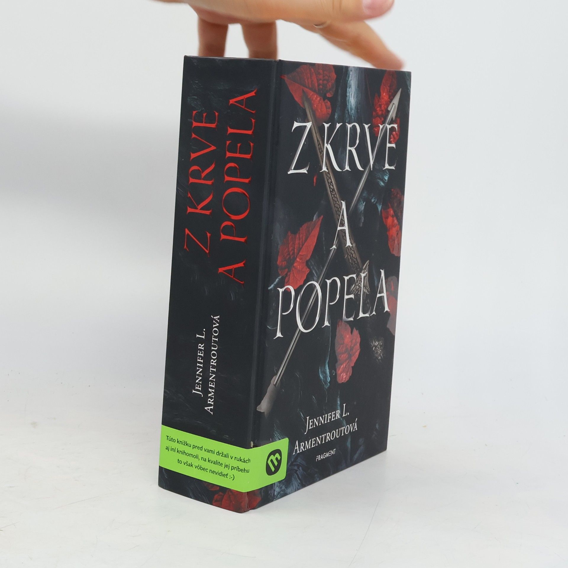 Jennifer L. Armentrout Z krve a popela