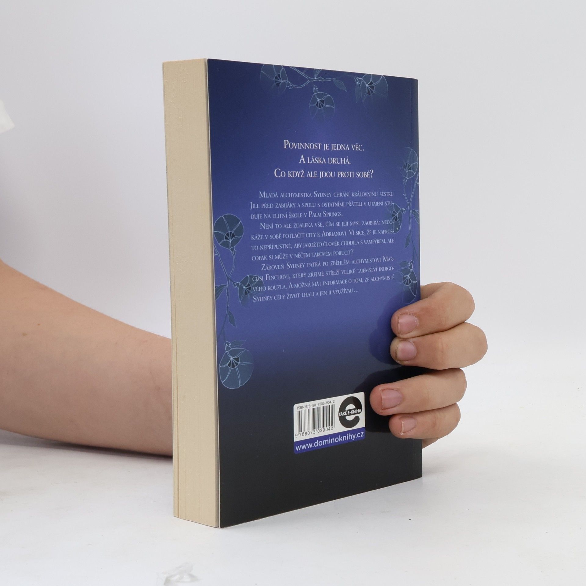 Richelle Mead Indigové kouzlo. Pokrevní pouta. 3. díl