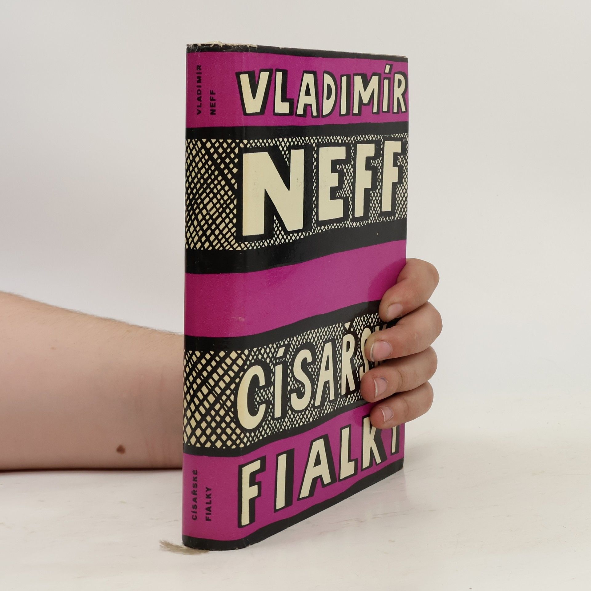 Vladimír Neff Císařské fialky