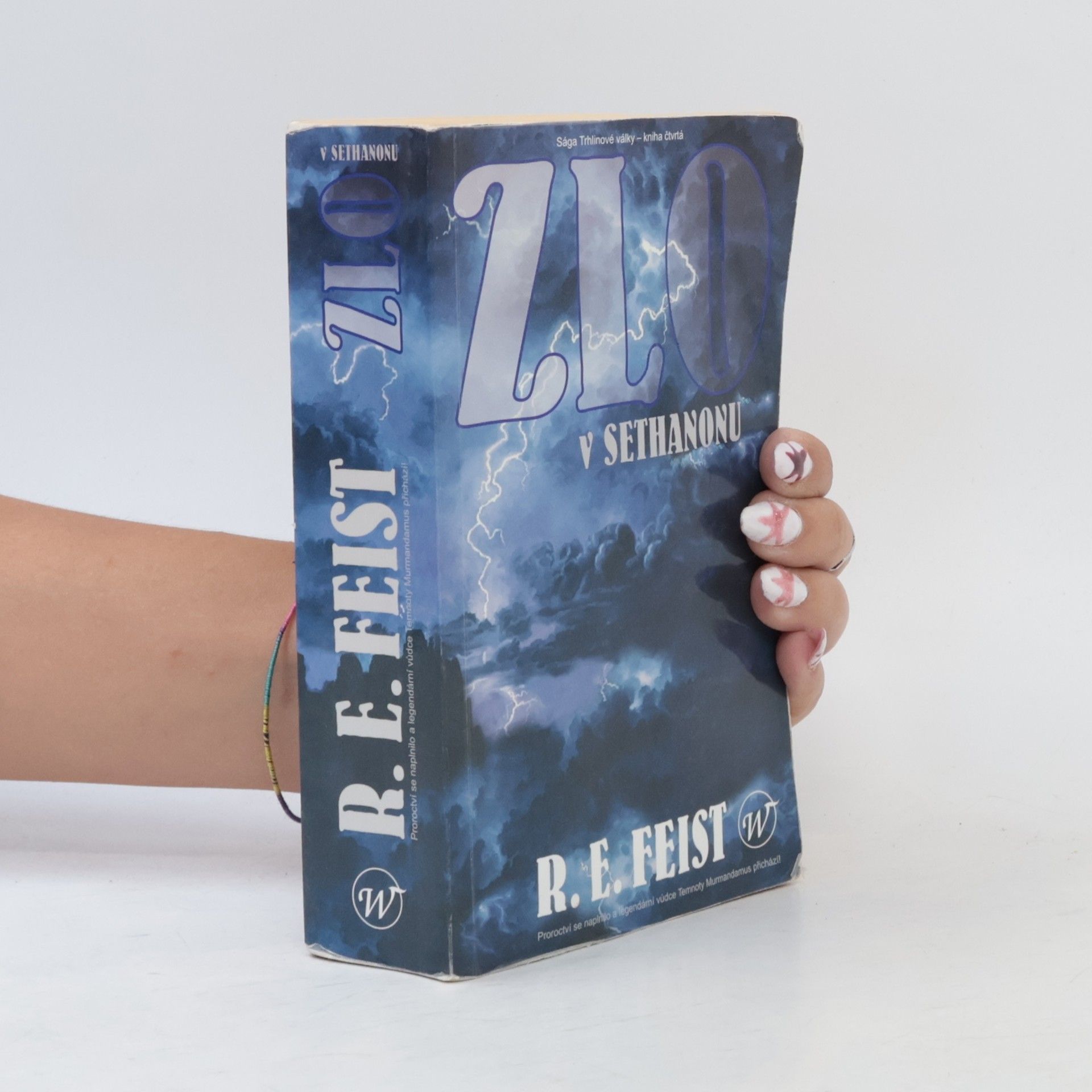 Raymond Feist Zlo v Sethanonu