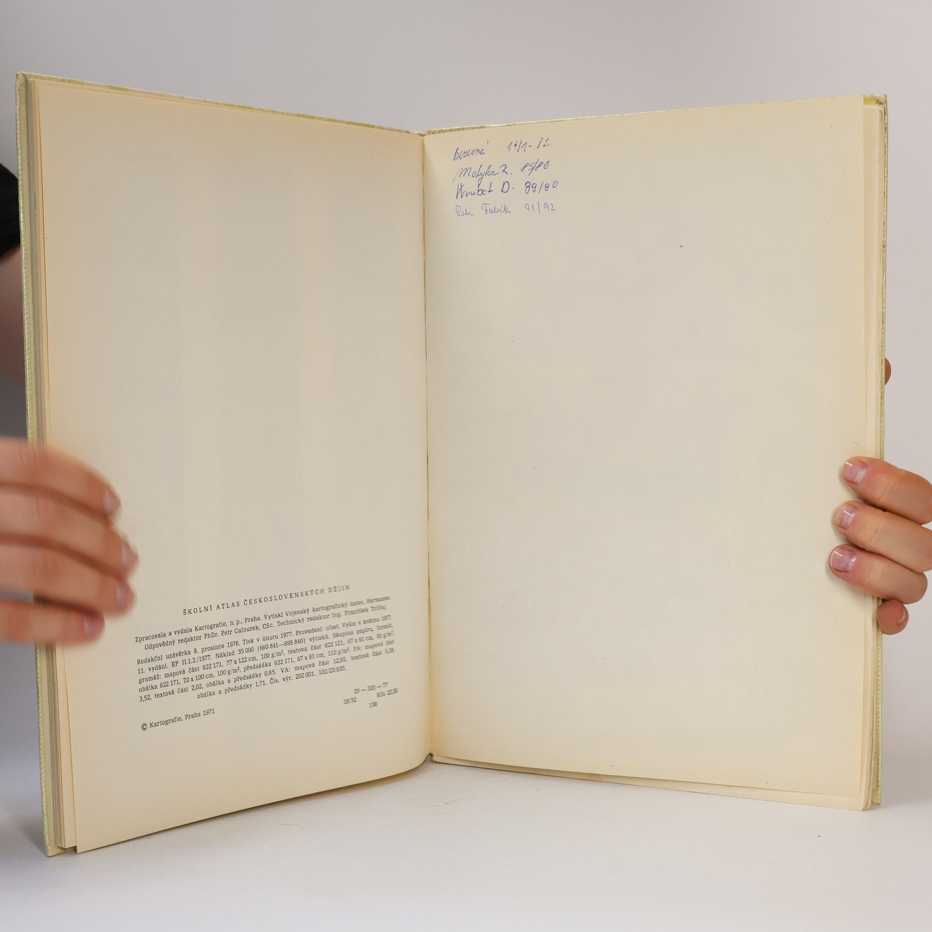 Collectif d'auteurs Školní atlas československých dějin