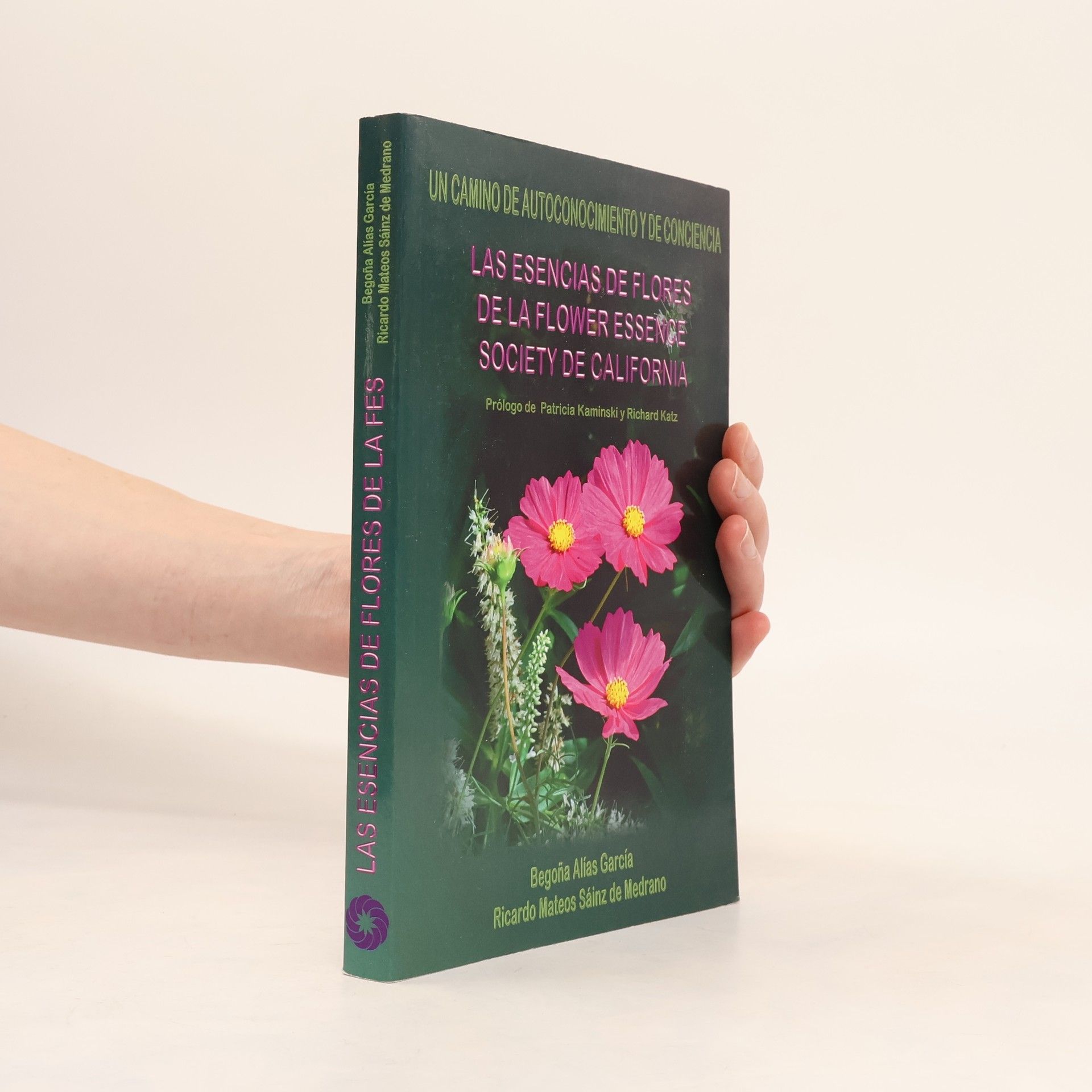 Las esencias de flores de la Flower Essence Society de California