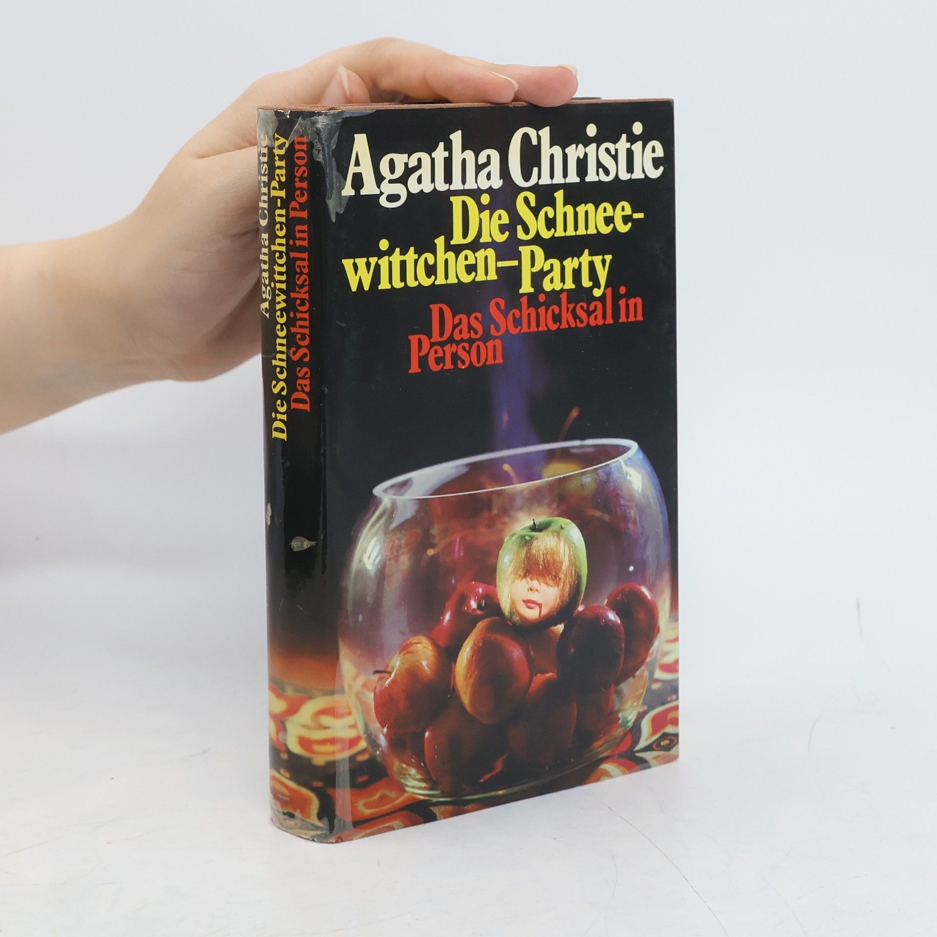 Agatha Christie Die Schneewittchen-Party. Das Schicksal in Person