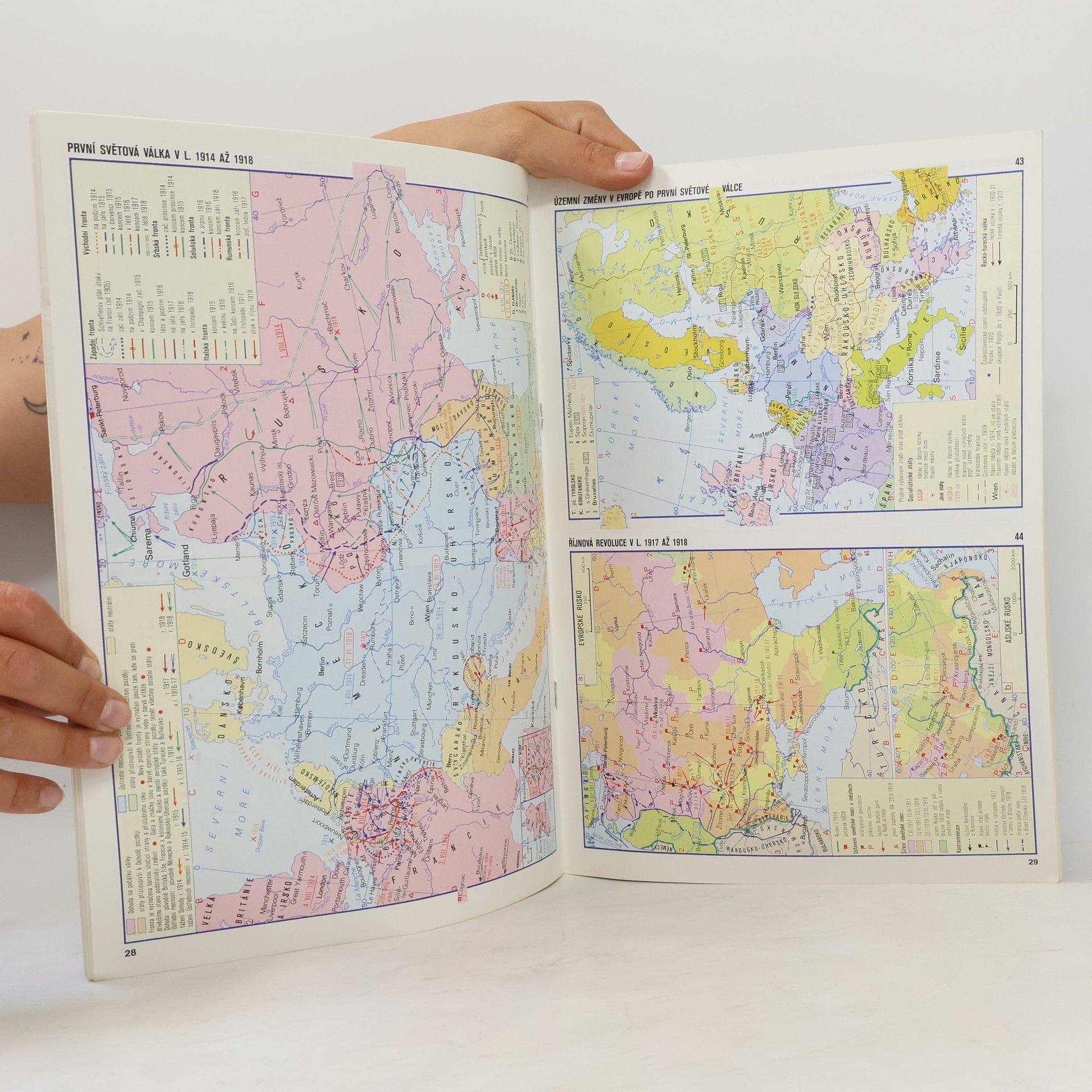 Jan Ptáček Atlas světových dějin. 2. díl, Středověk - Novověk