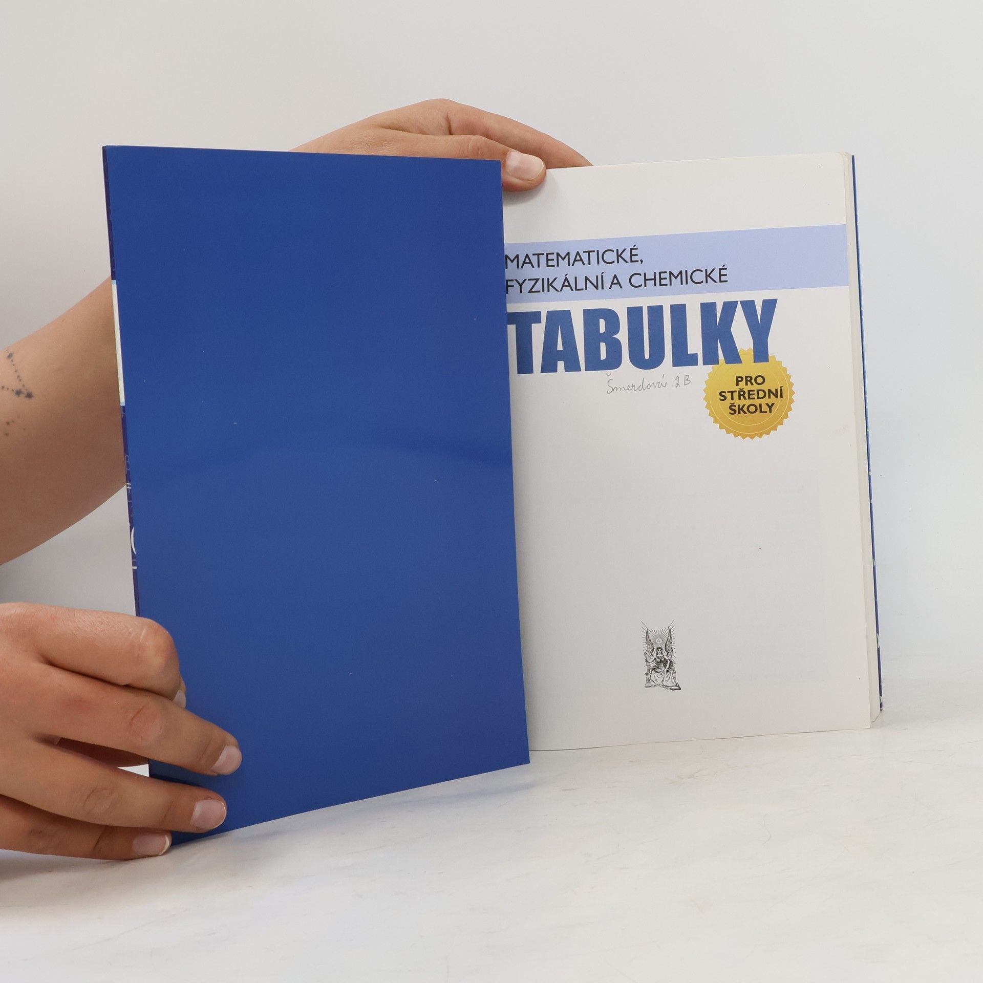 Radek Chajda Matematické, fyzikální a chemické tabulky pro střední školy