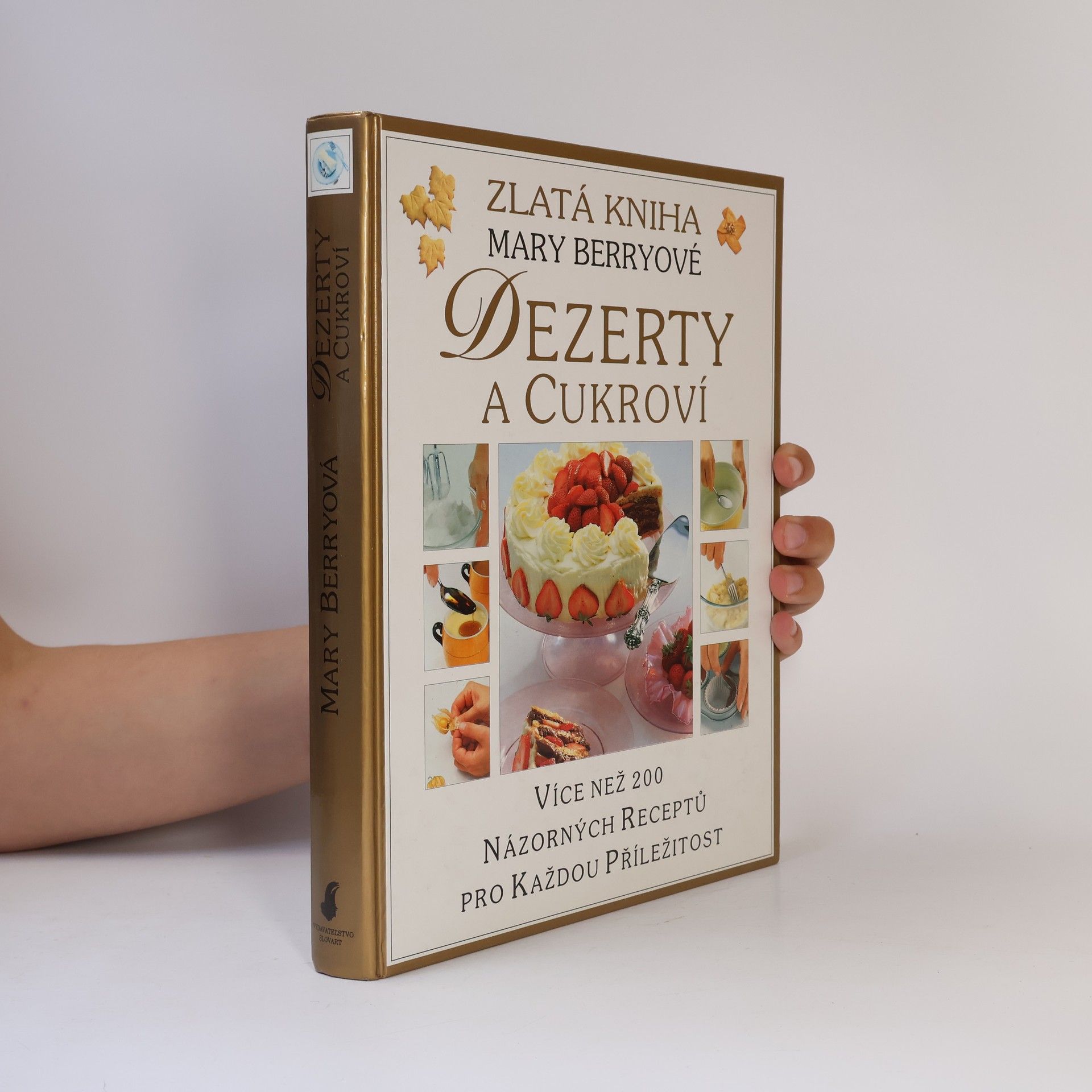 Mary Berry Dezerty a cukroví