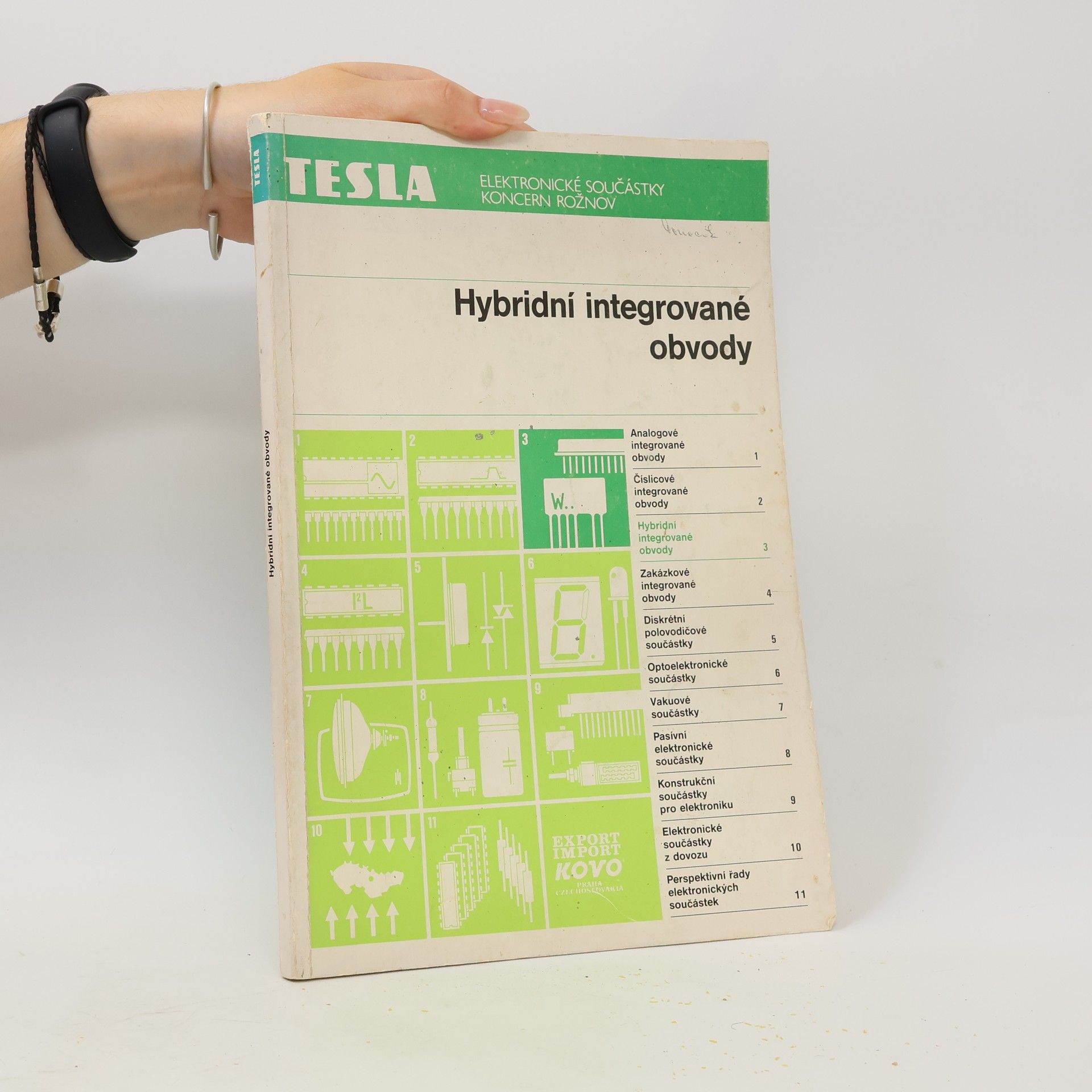 Kolektiv autorů Hybridní integrované obvody