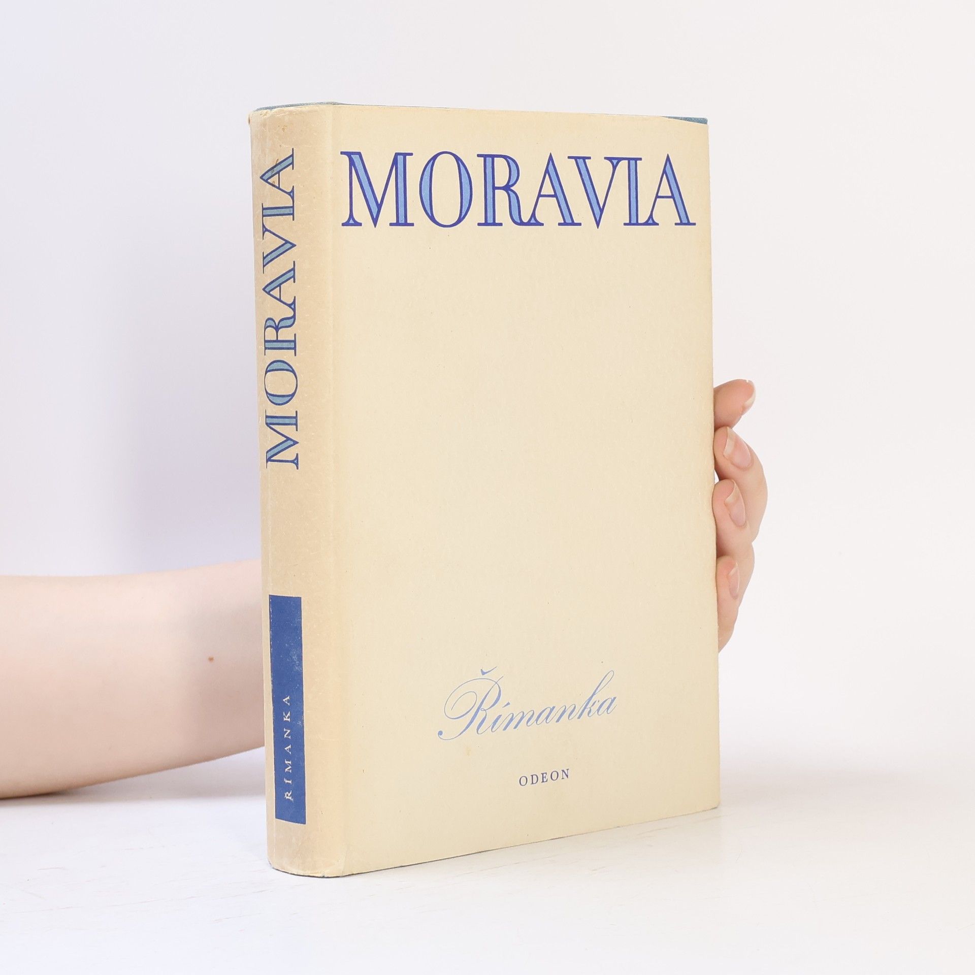 Alberto Moravia Římanka