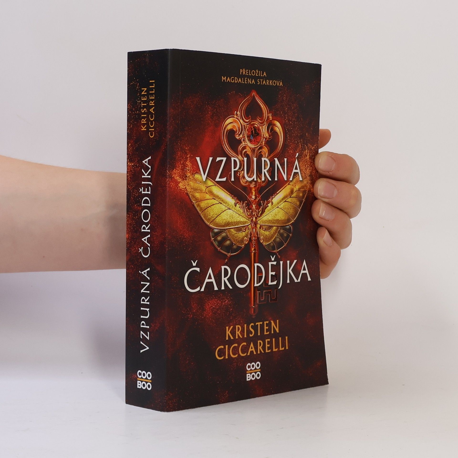 Kristen Ciccarelli Vzpurná čarodějka