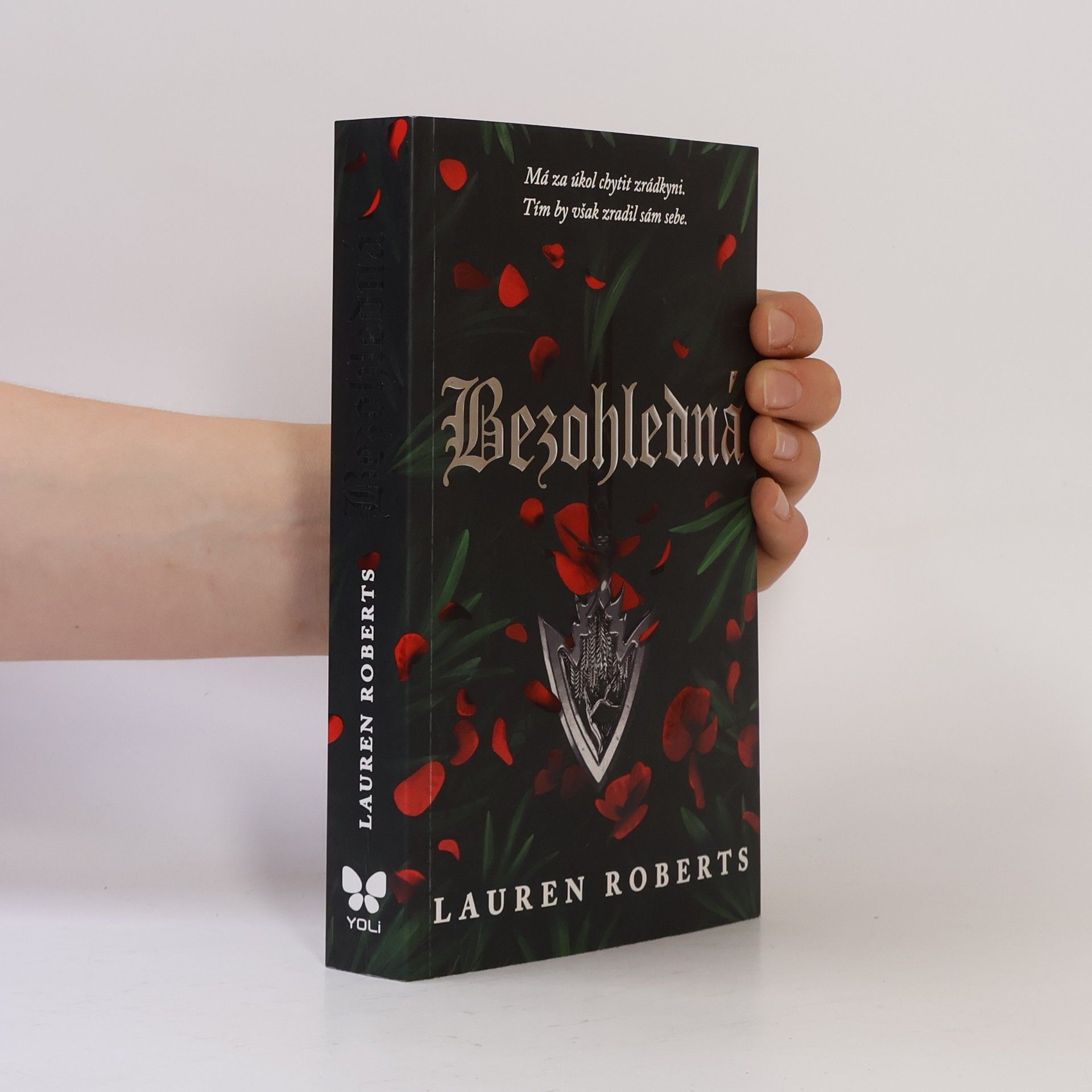 Lauren Roberts Bezohledná