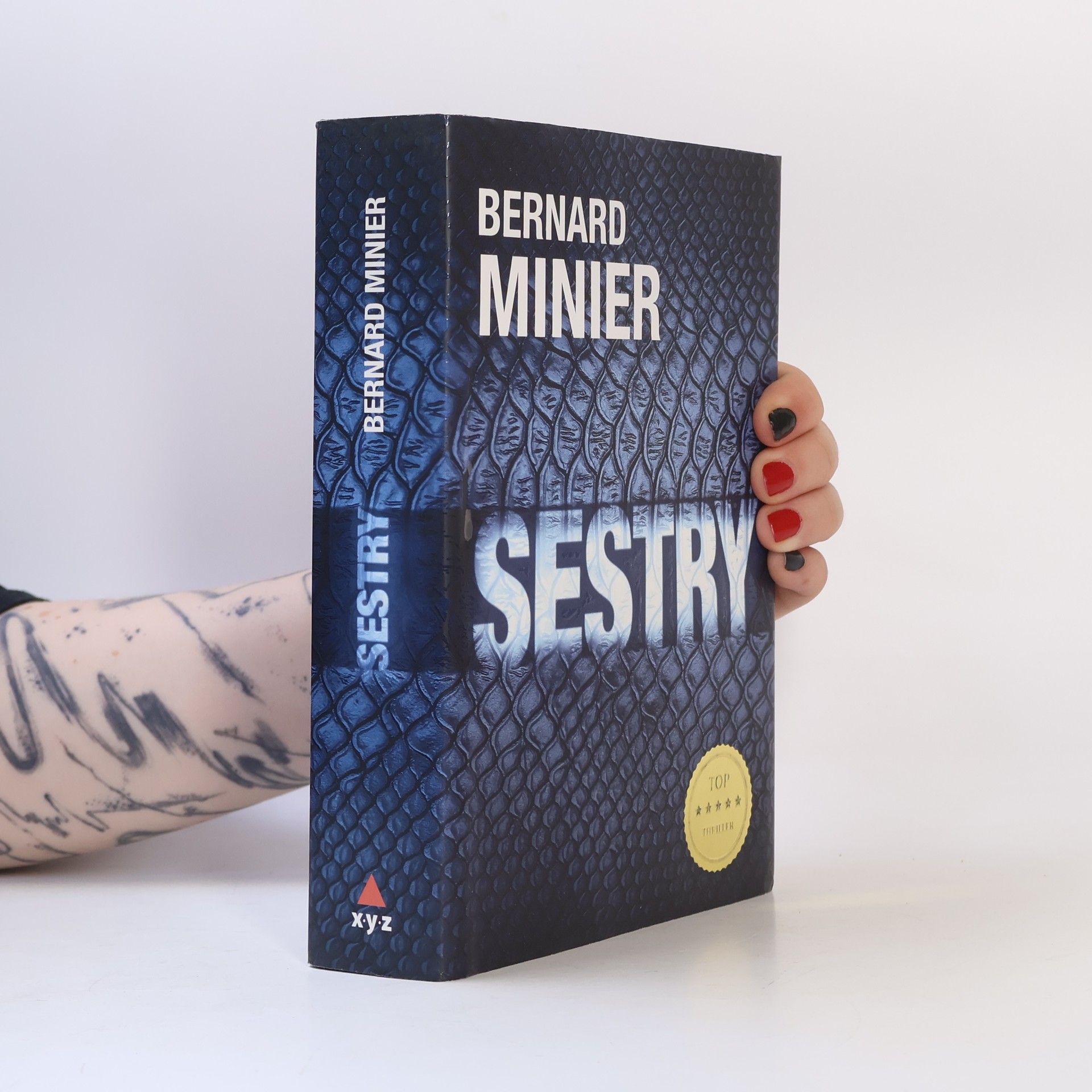 Bernard Minier Sestry