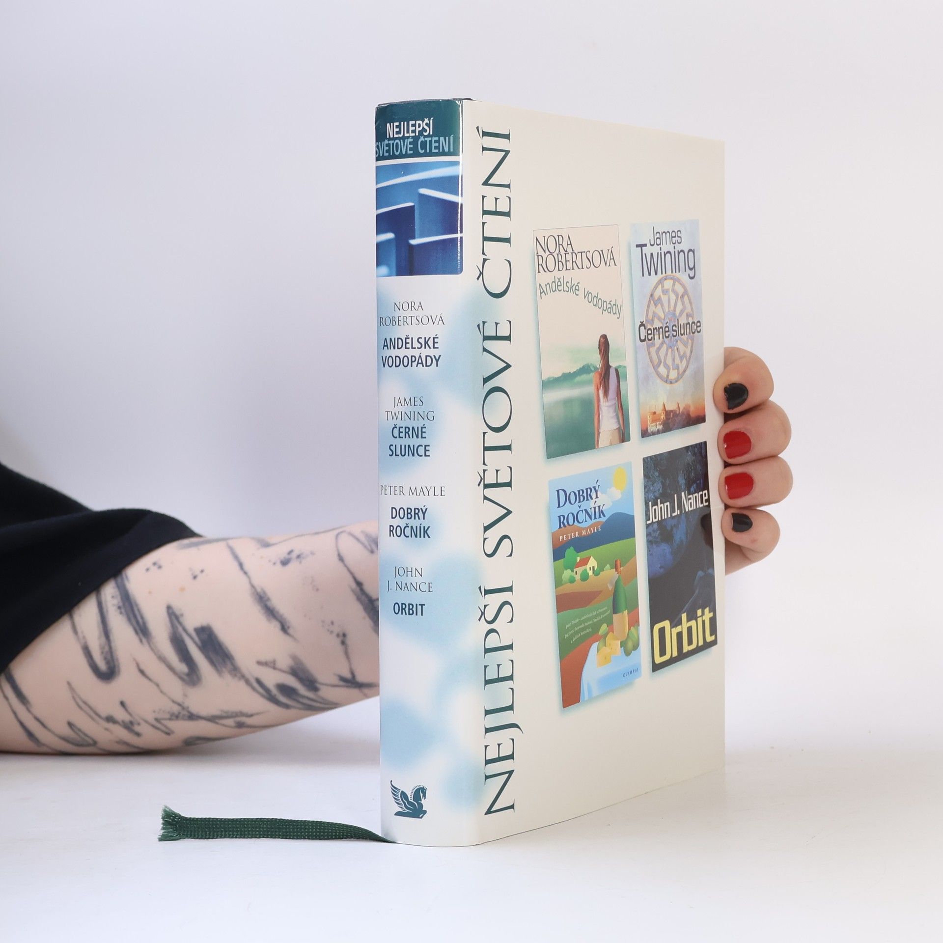 Nora Roberts Nejlepší světové čtení: Andělské vodopády, Černé slunce, Dobrý ročník, Orbit