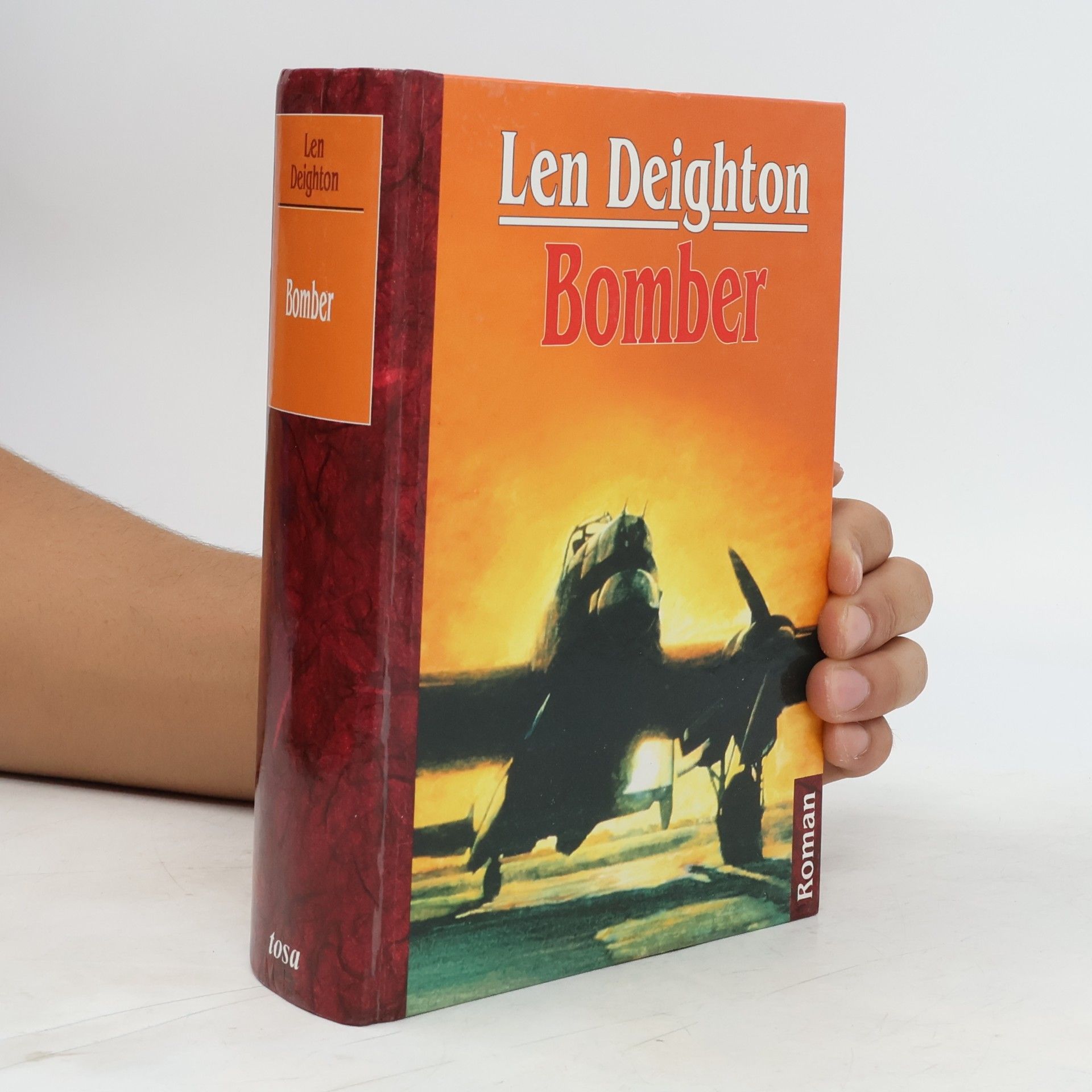 Len Deighton Bomber