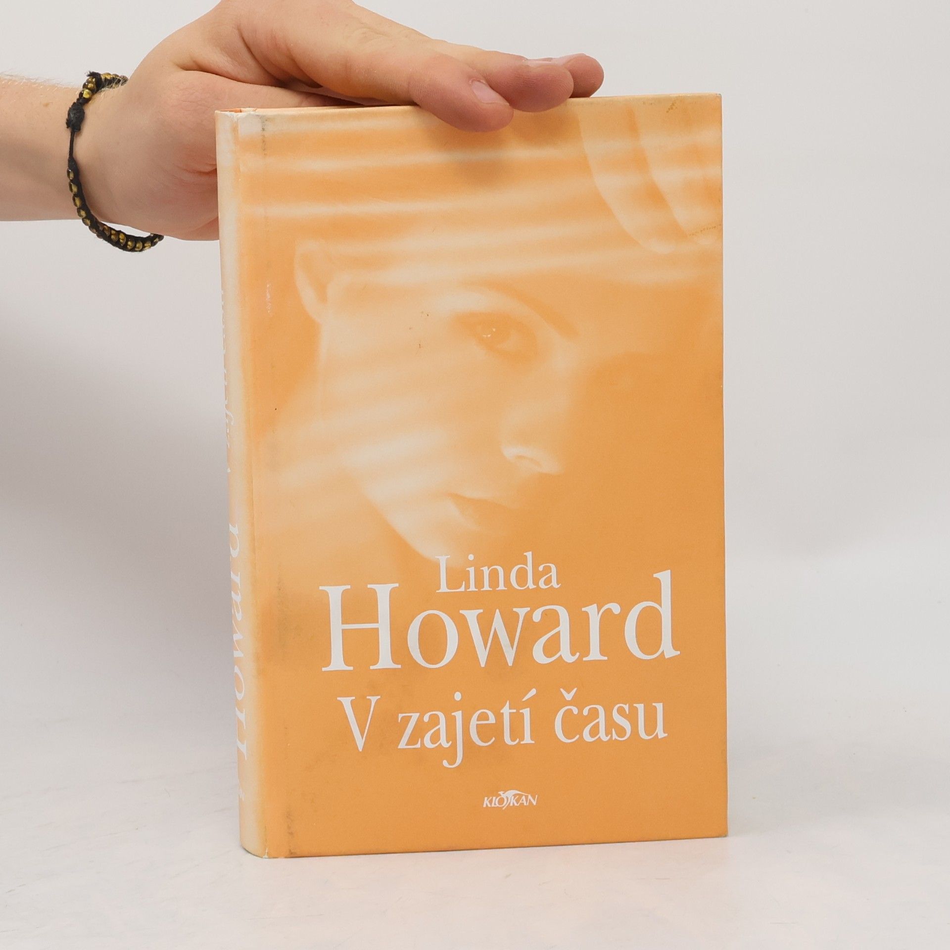 Linda Howington S. V zajetí času