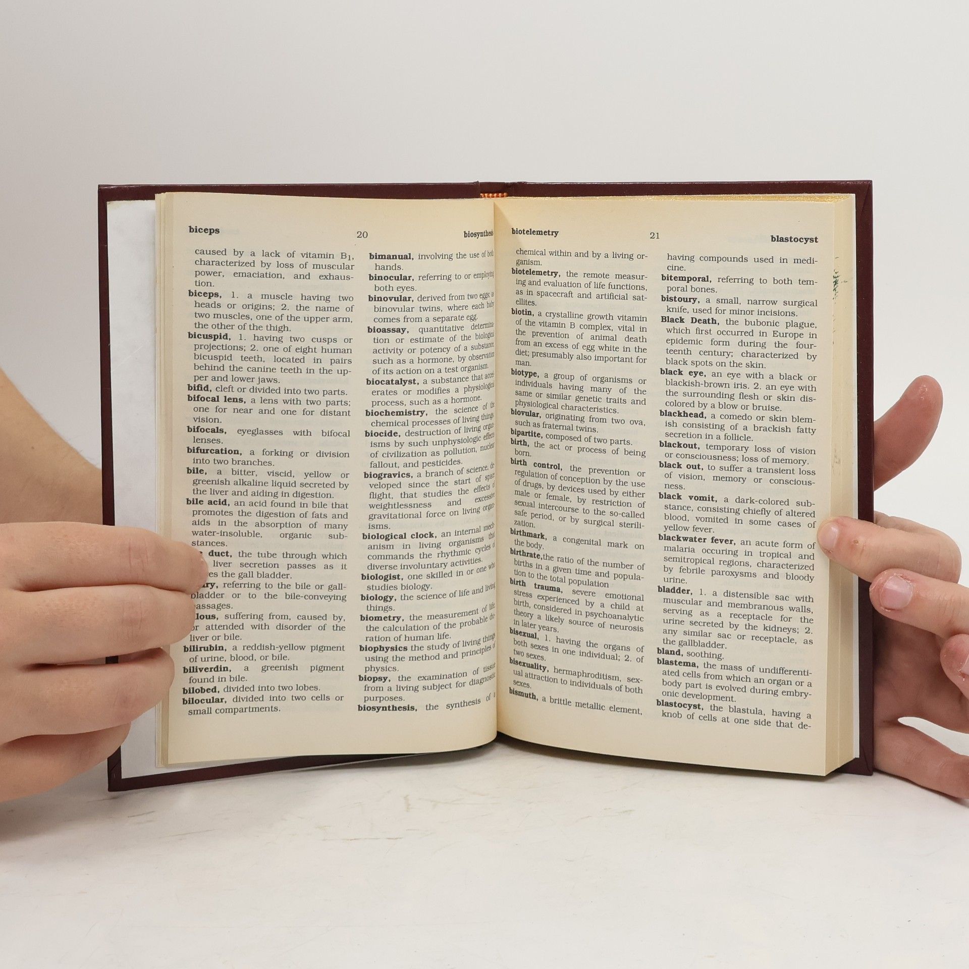 Merriam-Webster Webster's Medical Dictionary