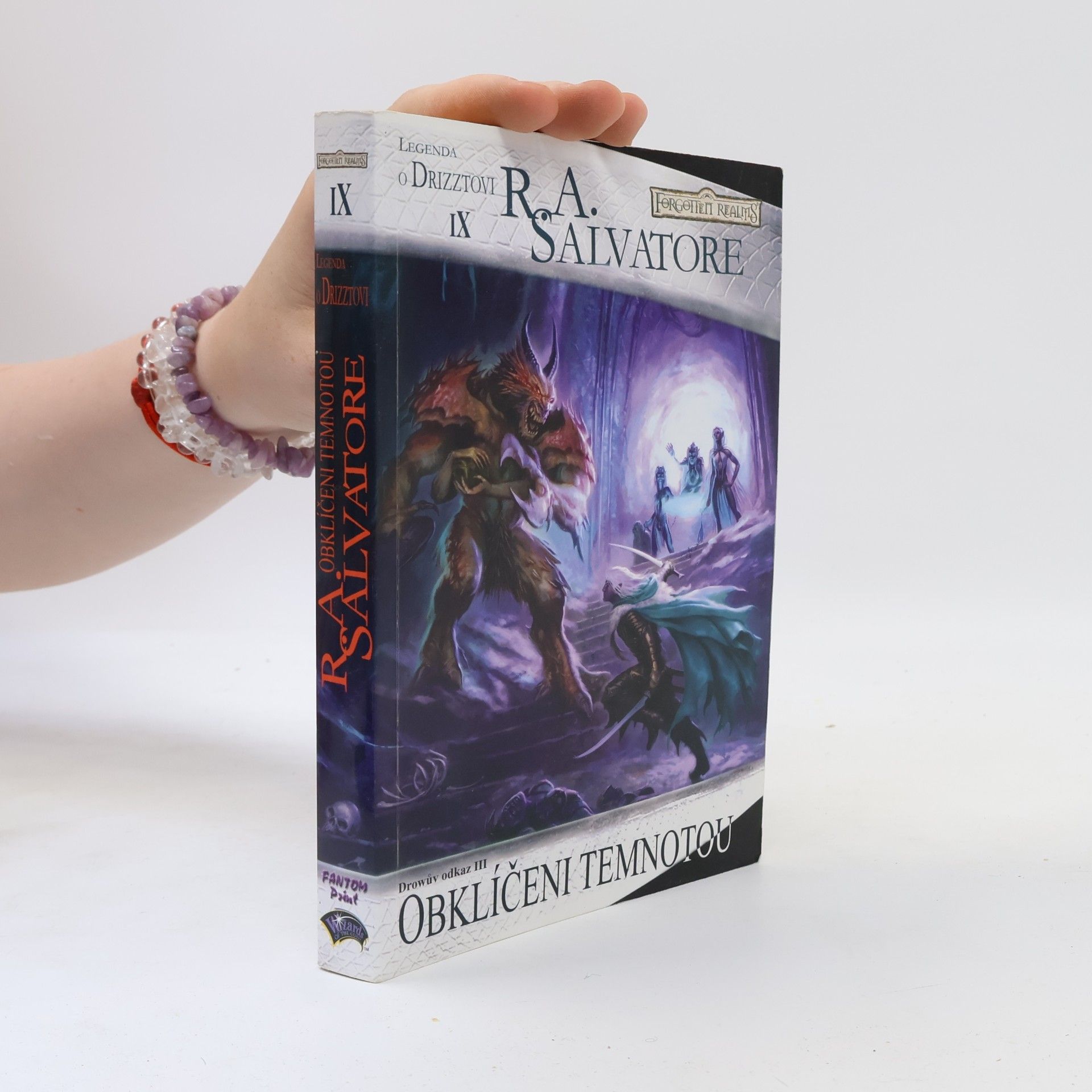 R. A. Salvatore Drowův odkaz III. Obklíčeni temnotou