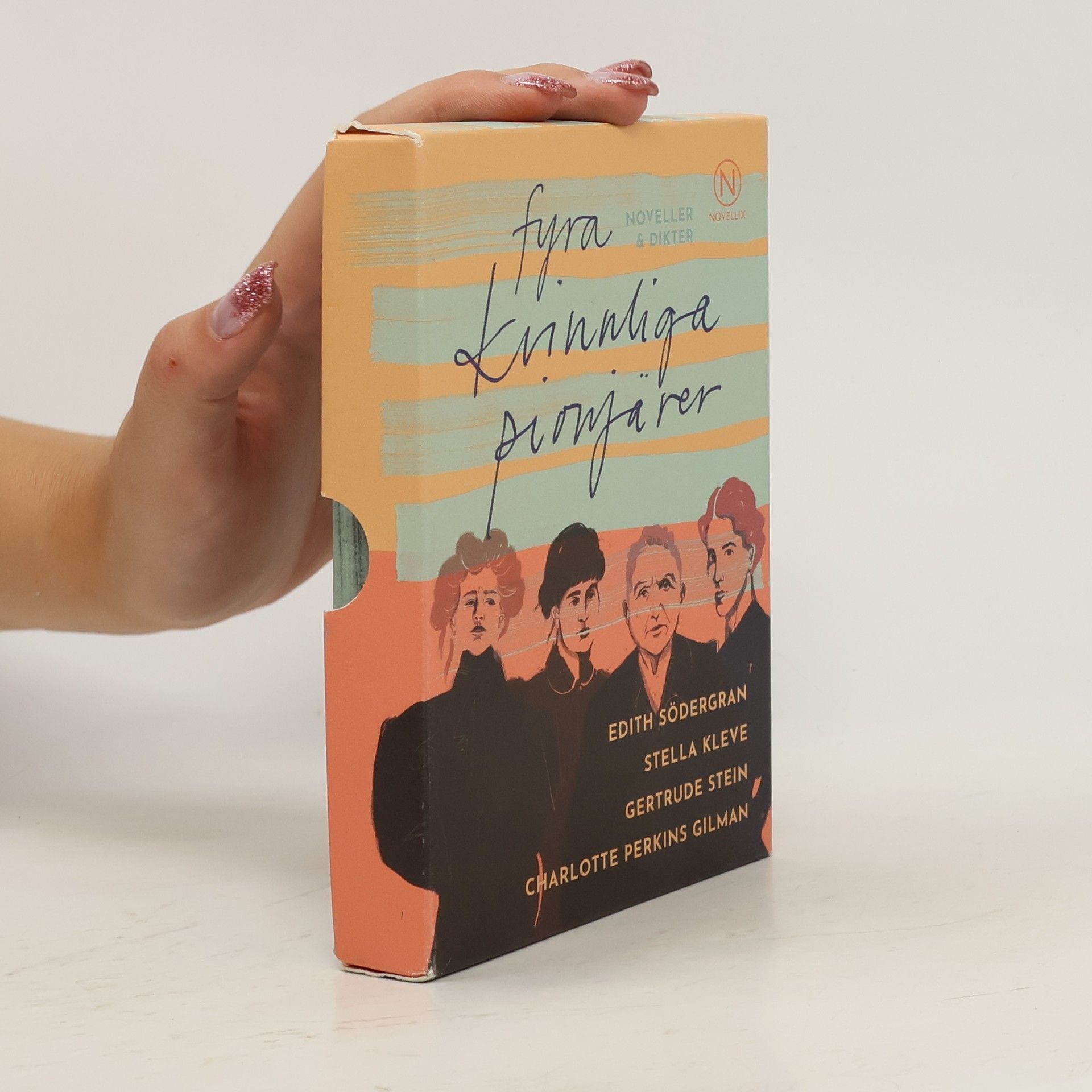Novellix: Presentask fyra kvinnliga pionjärer: noveller & dikter
