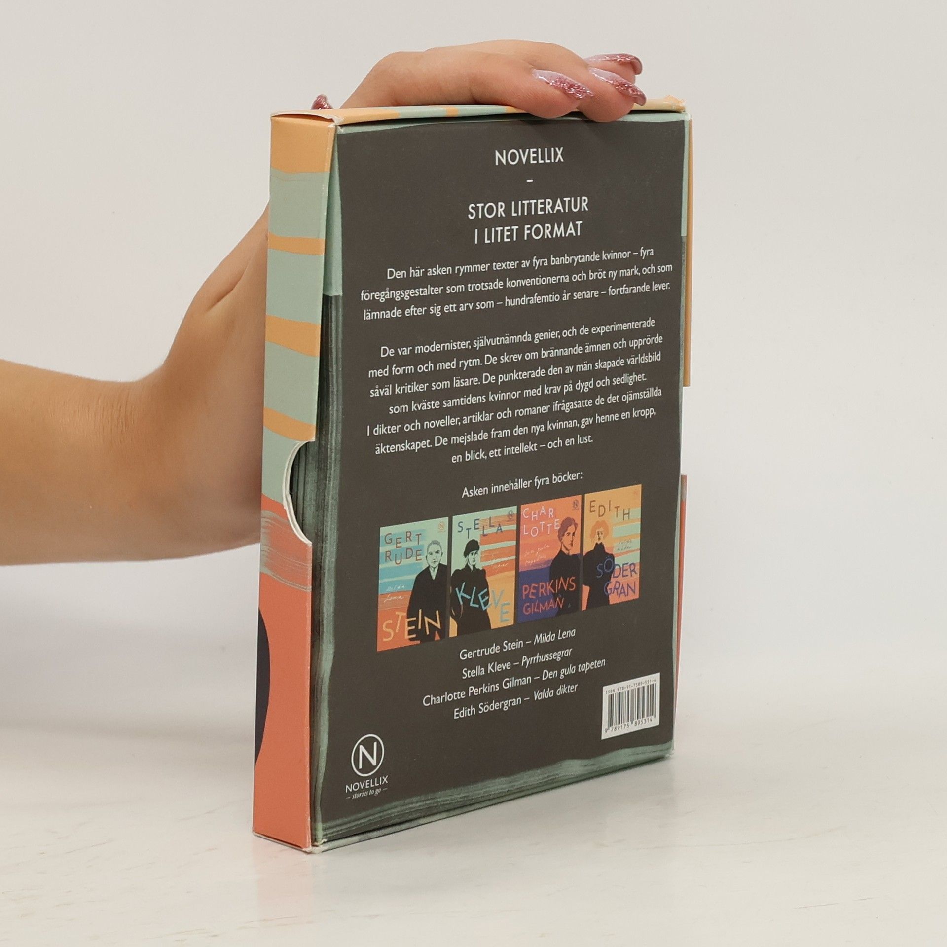Stella Kleve Novellix: Presentask fyra kvinnliga pionjärer: noveller & dikter