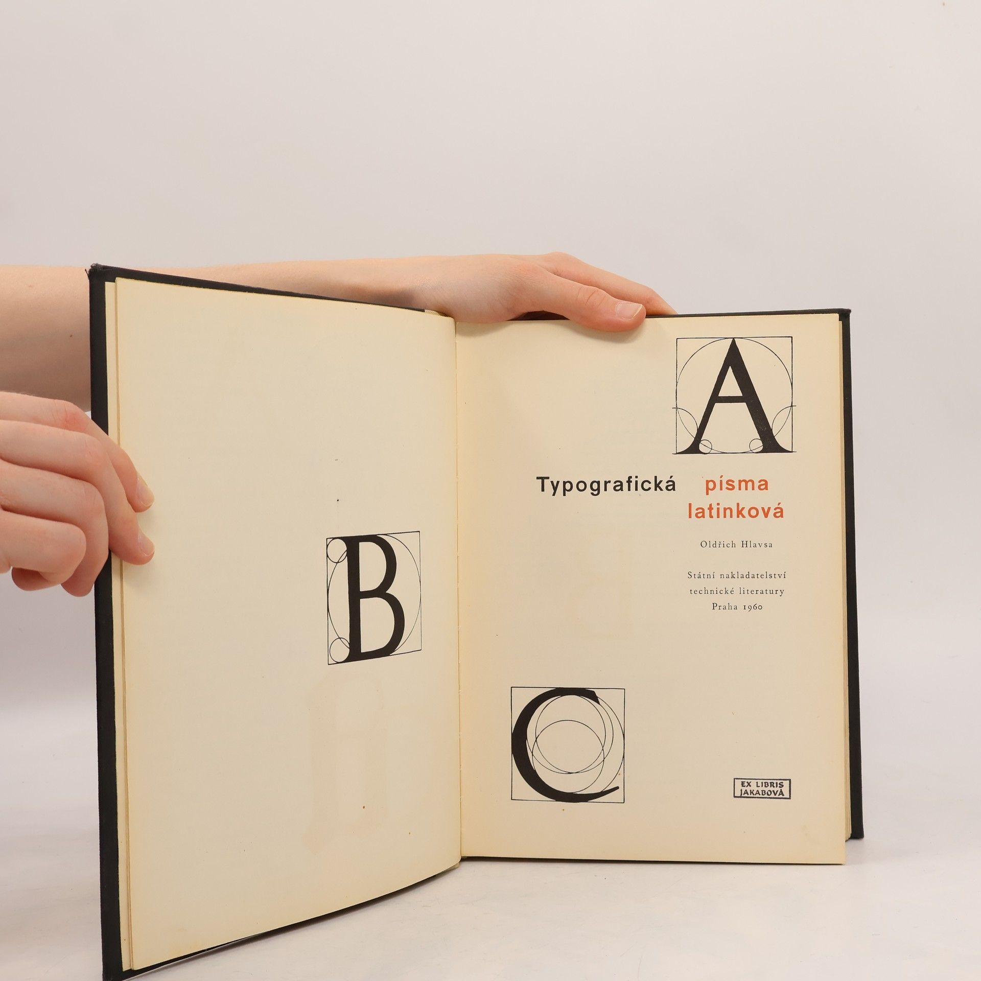 Oldřich Hlavsa Typografická písma latinková