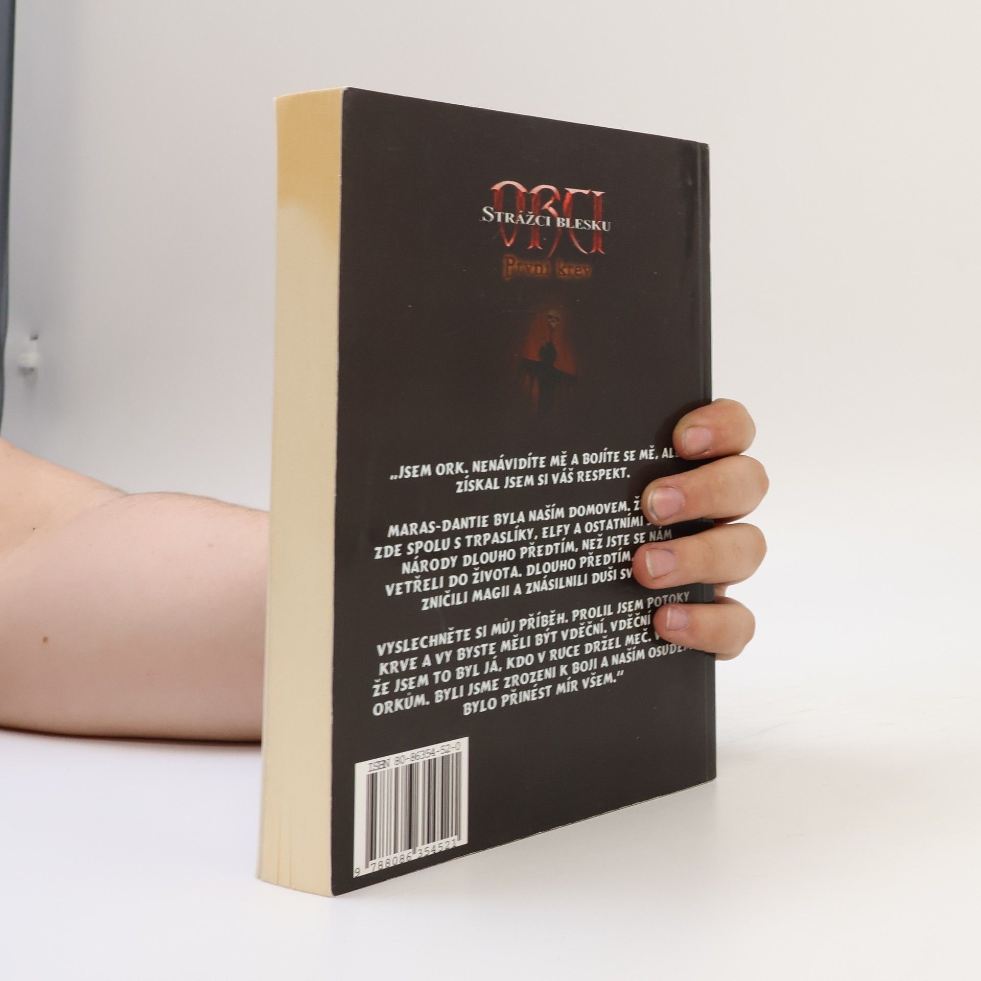Stan Nicholls Orci - první krev. Strážci blesku
