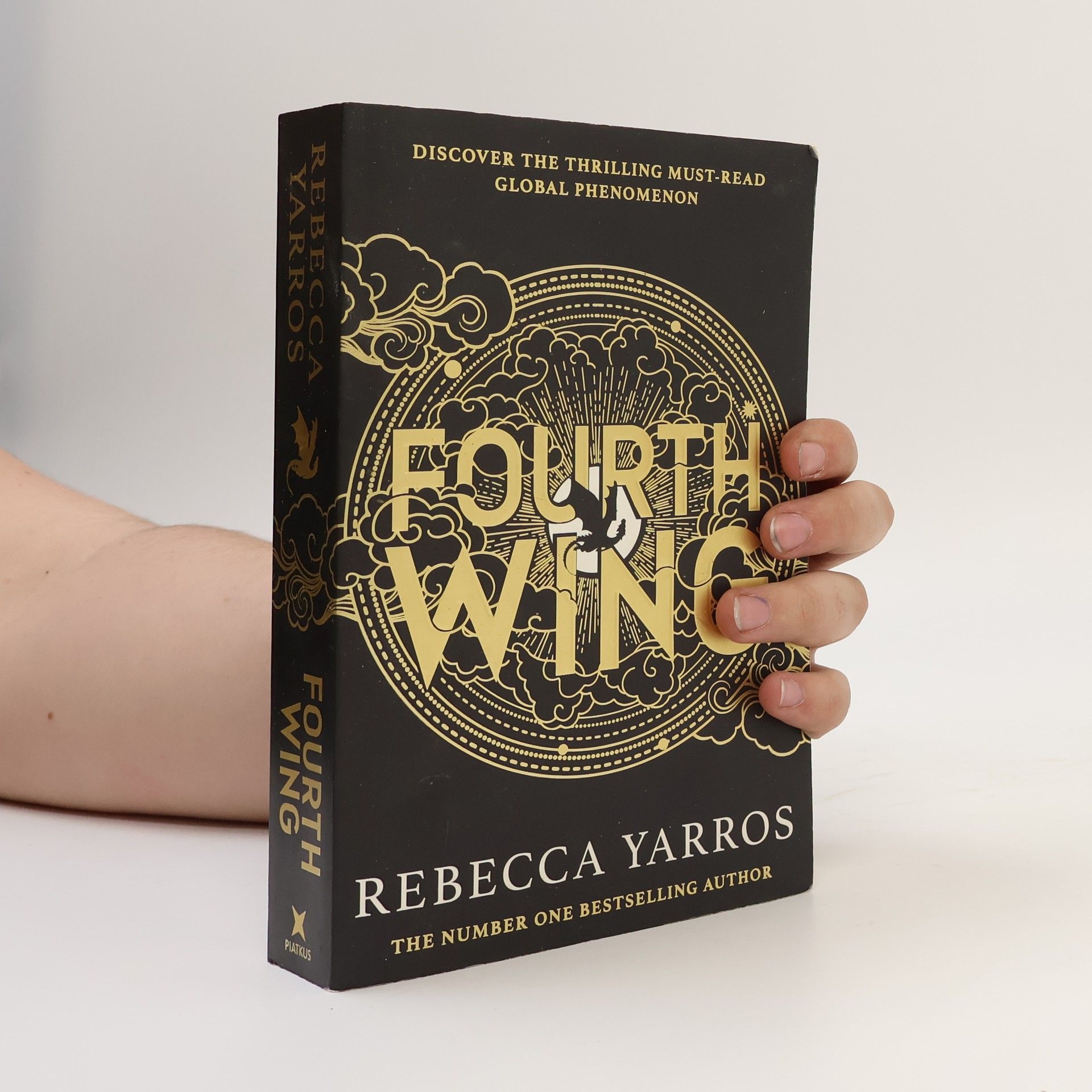 Rebecca Yarros Fourth Wing