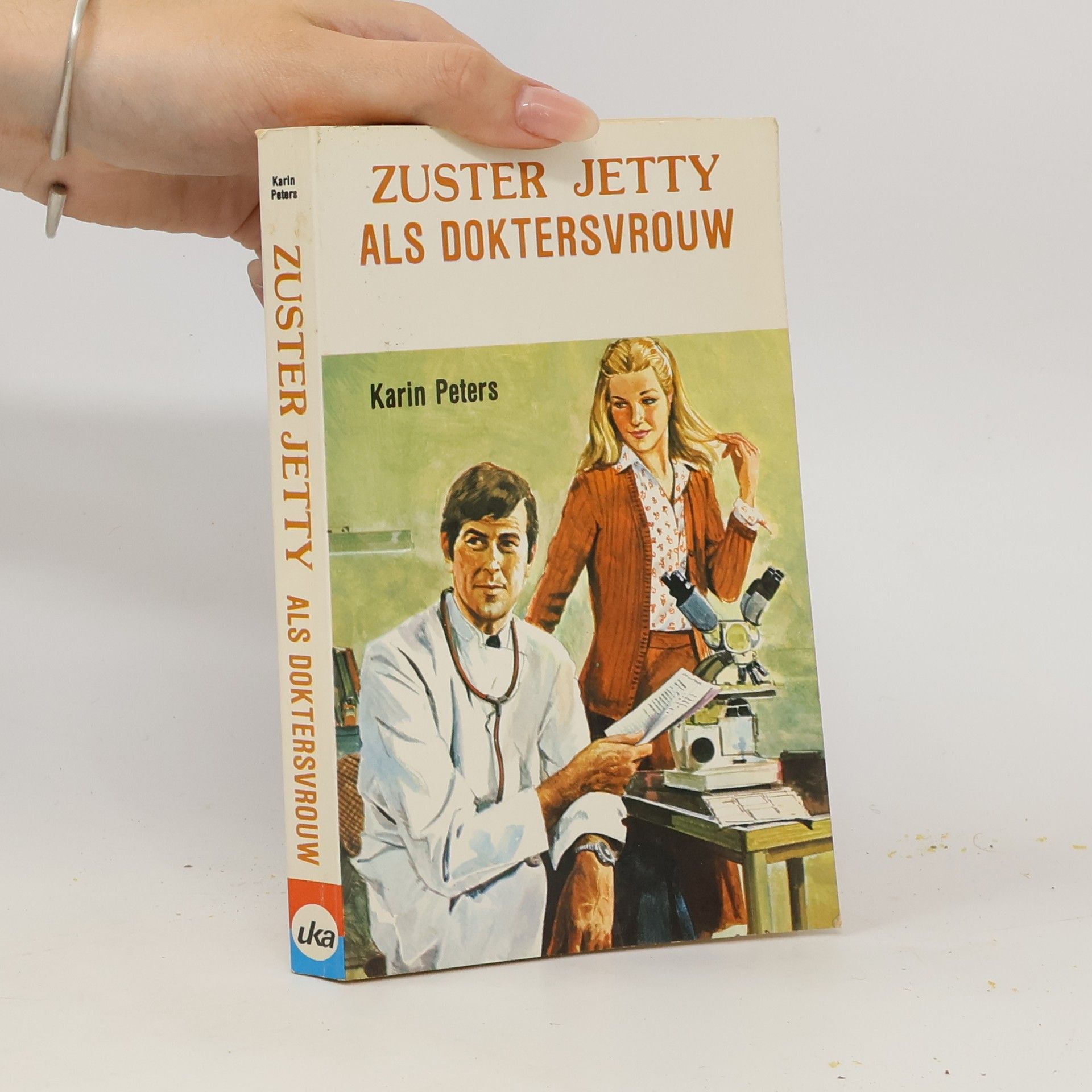 Karin Peters Zuster Jetty als doktersvrouw