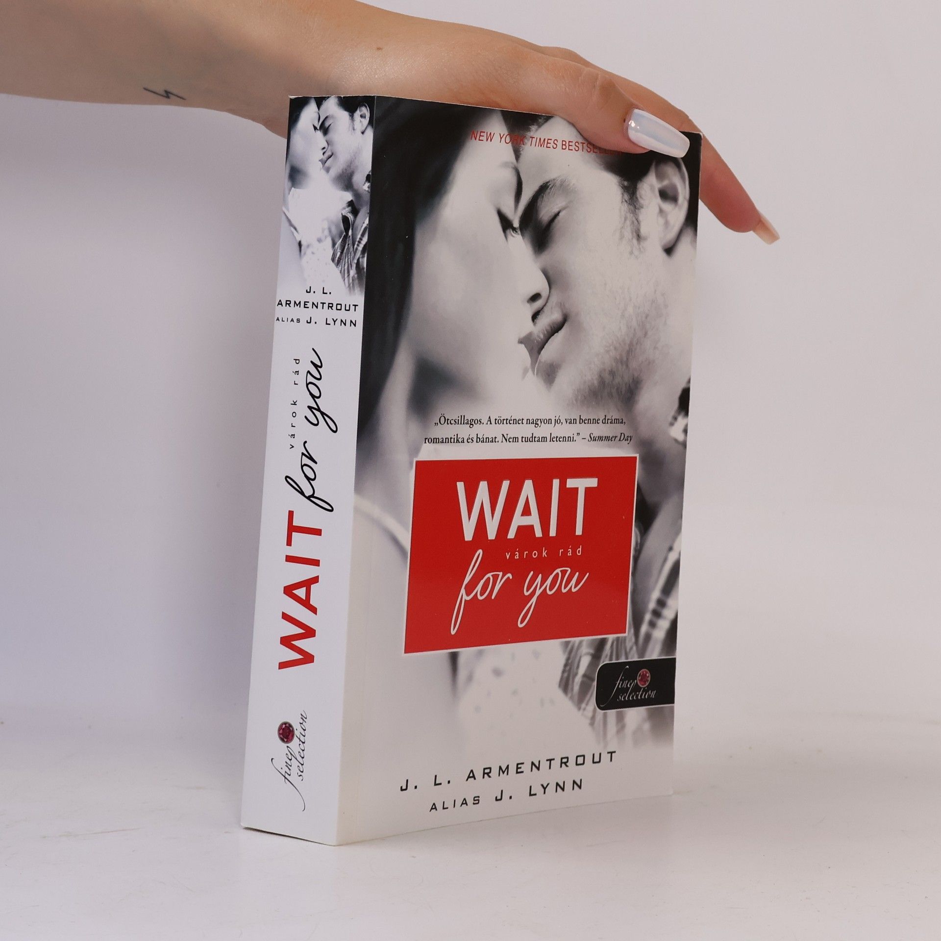 Jennifer L. Armentrout Várok rád