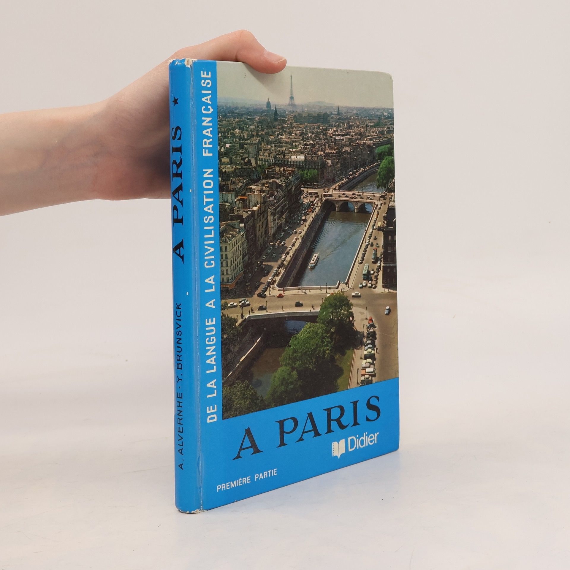 A Paris. Première Partie