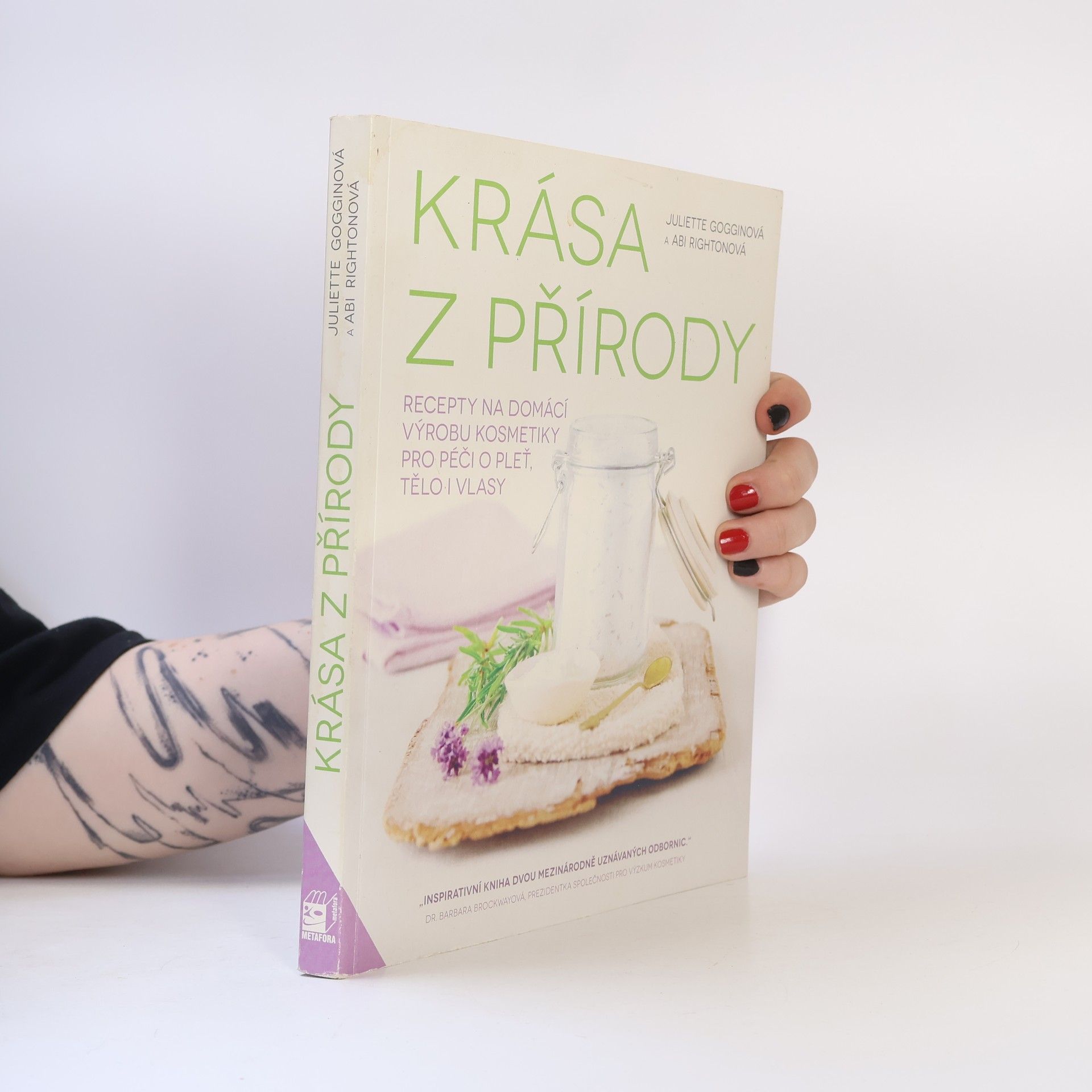 Abi Righton Krása z přírody. Recepty na domácí výrobu kosmetiky pro péči o pleť, tělo i vlasy