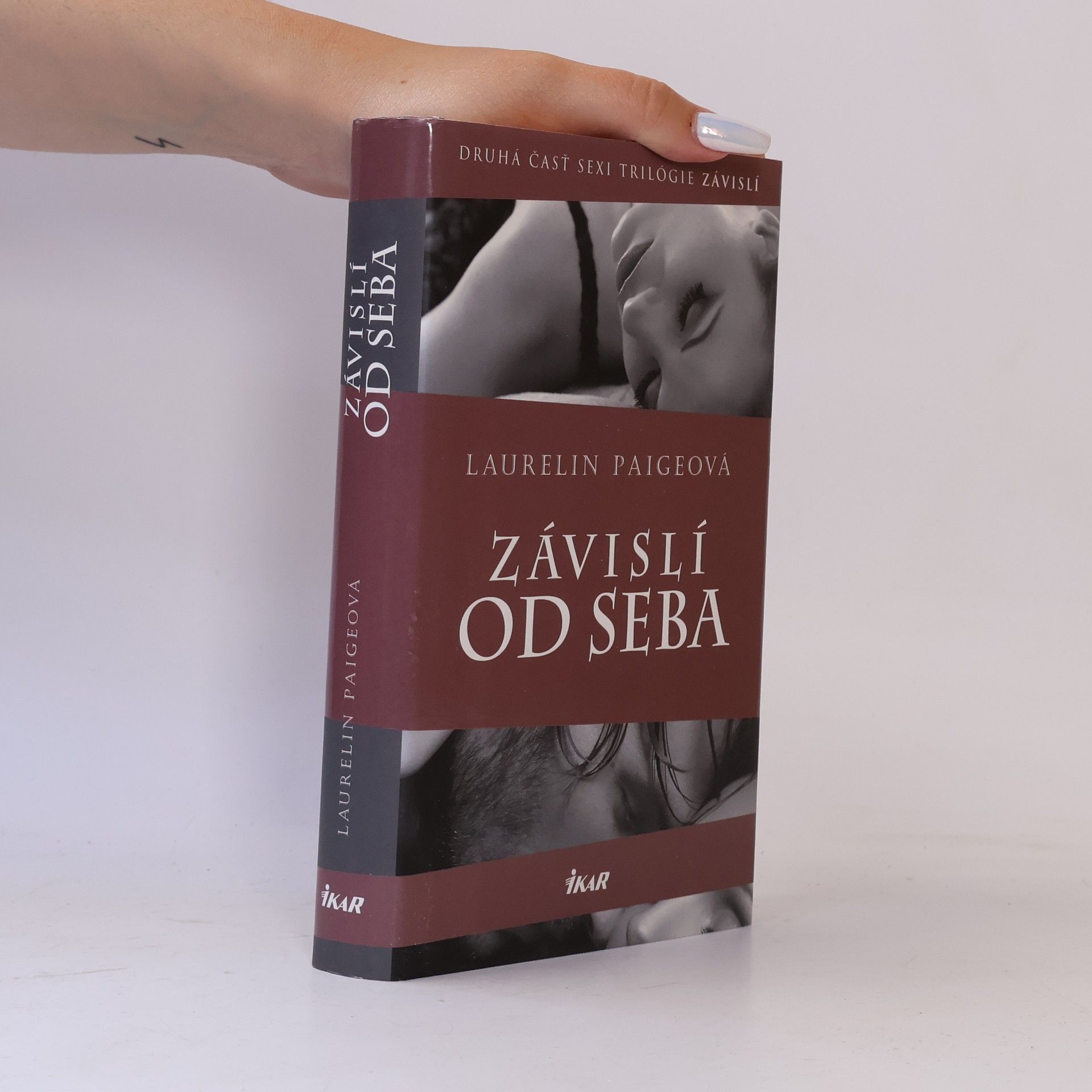 Laurelin Paige Závislí od seba