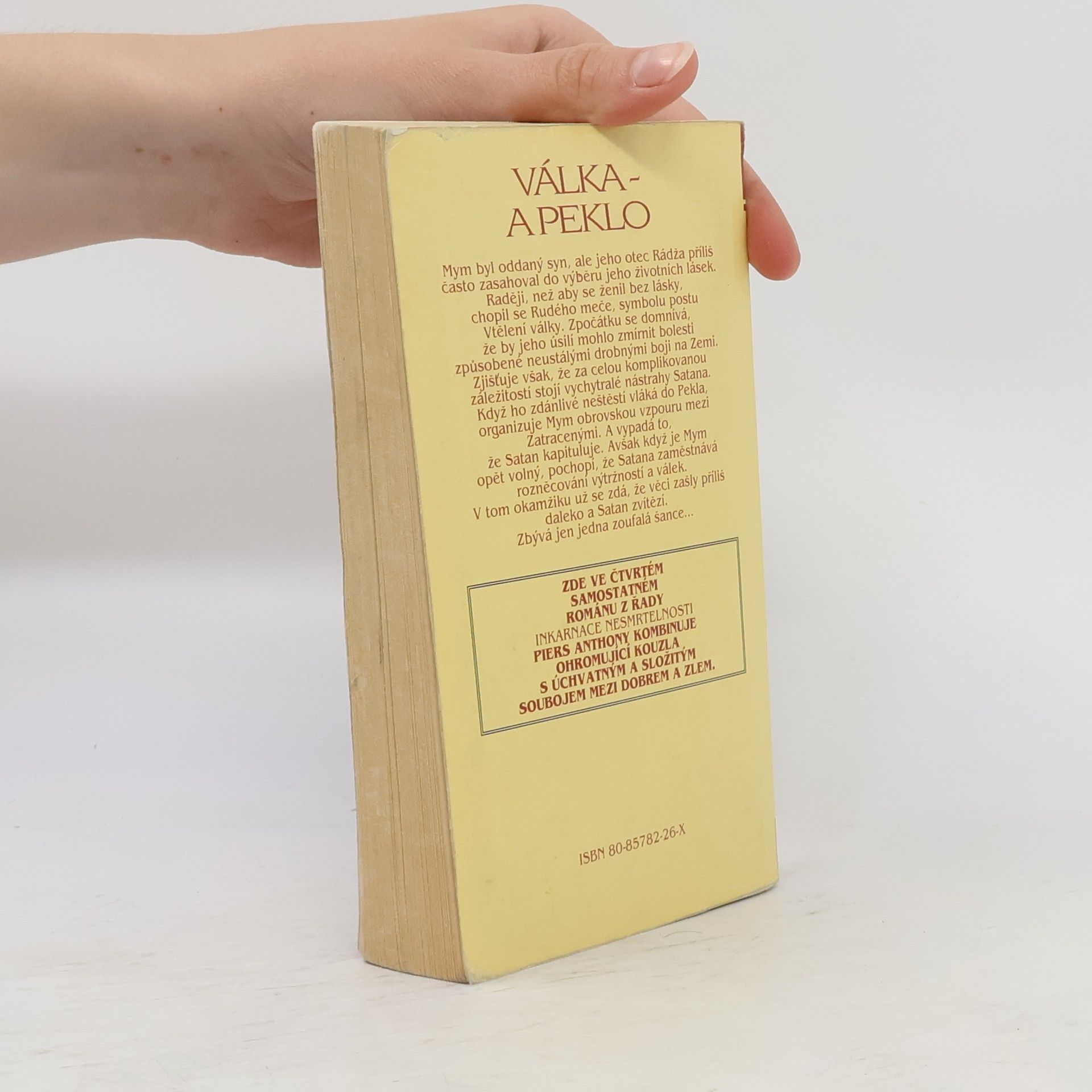 Piers Anthony Vláda rudého meče