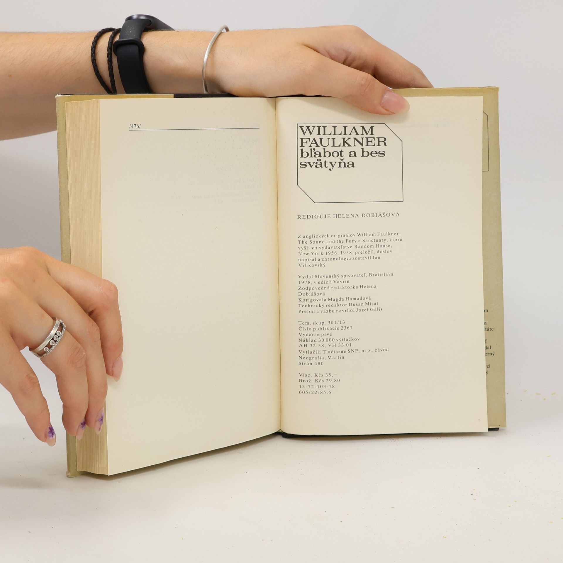 William Faulkner Bľabot a bes; Svätyňa