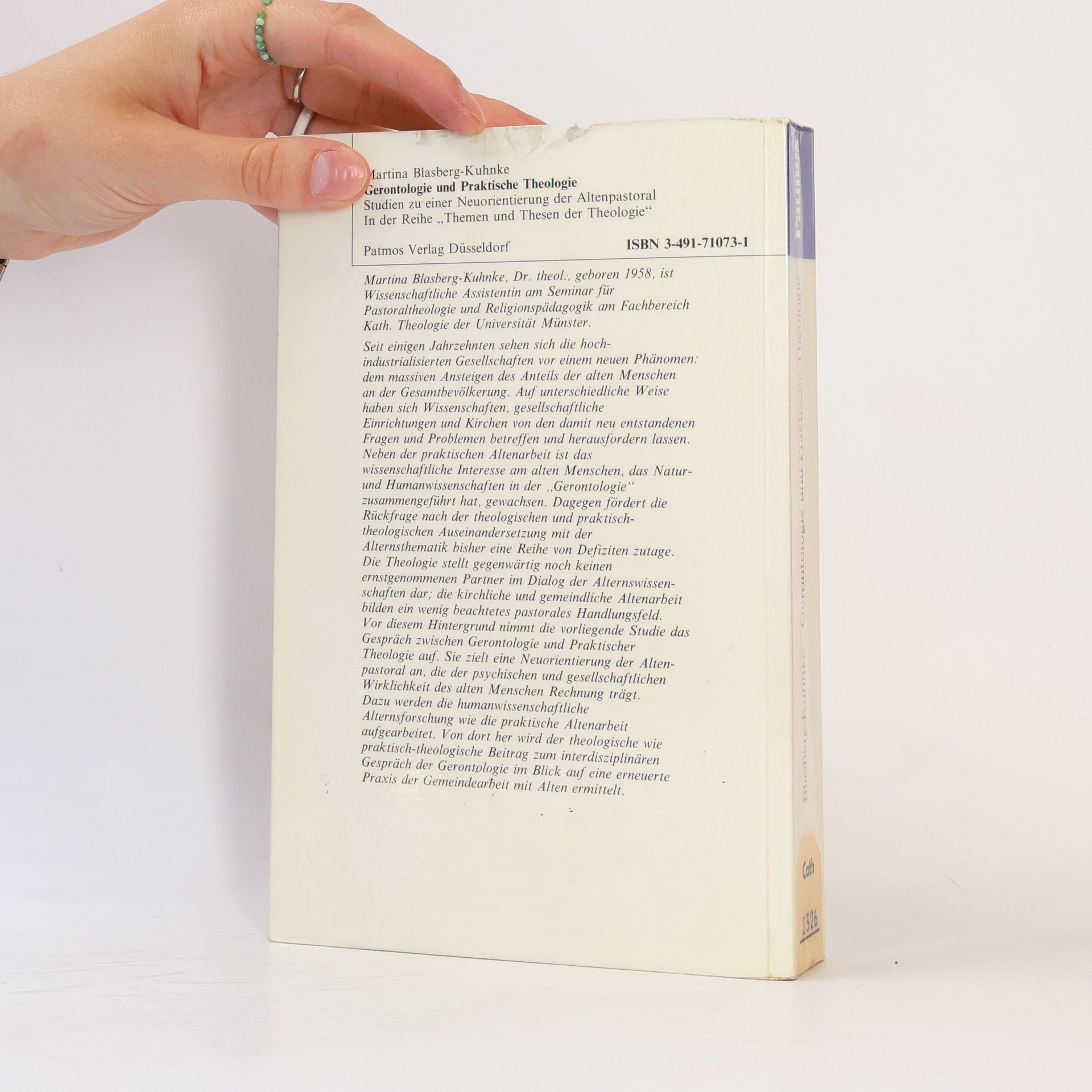 Martina Blasberg-Kuhnke Themen und Thesen der Theologie: Gerontologie und praktische Theologie